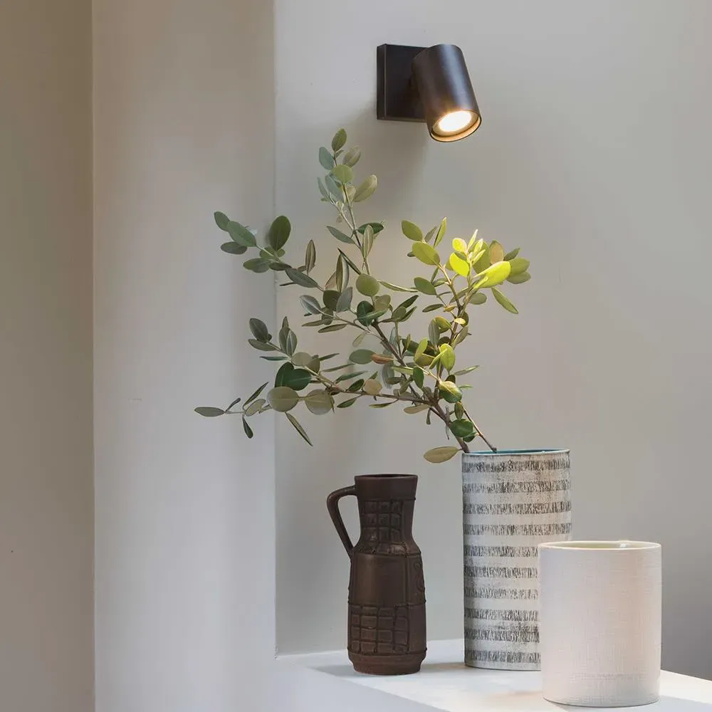 Single Spotlight with Rotation - Black, Metal