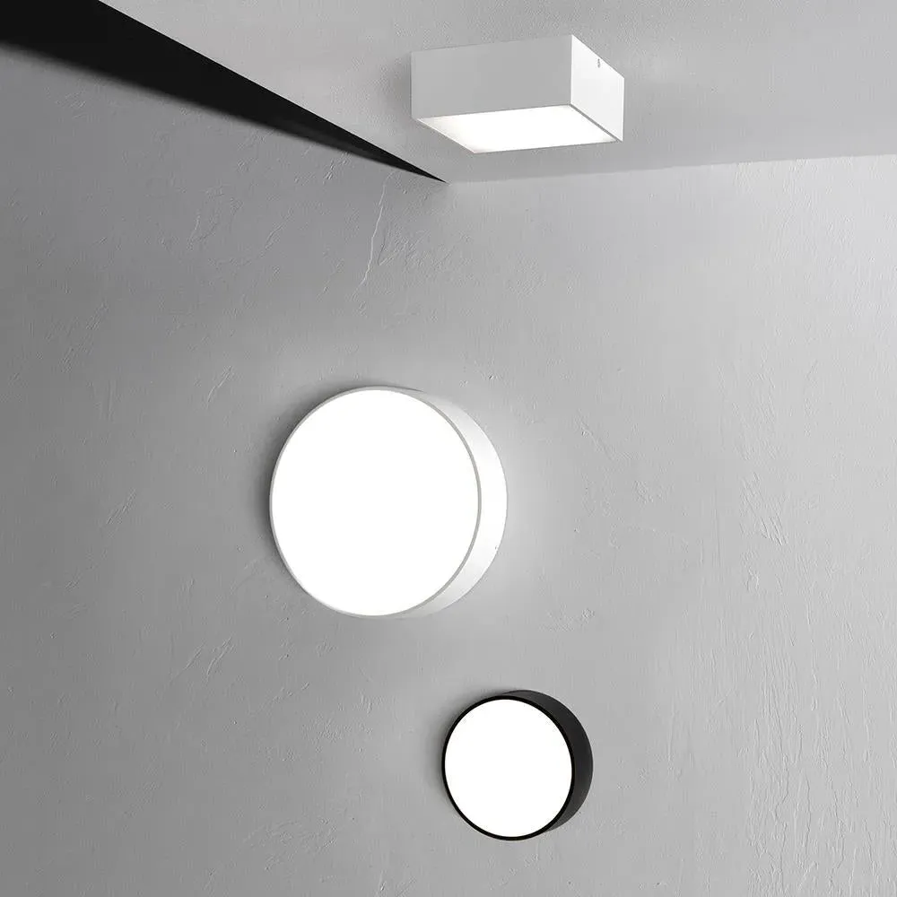 Small Round Wall Light - Black, Aluminium