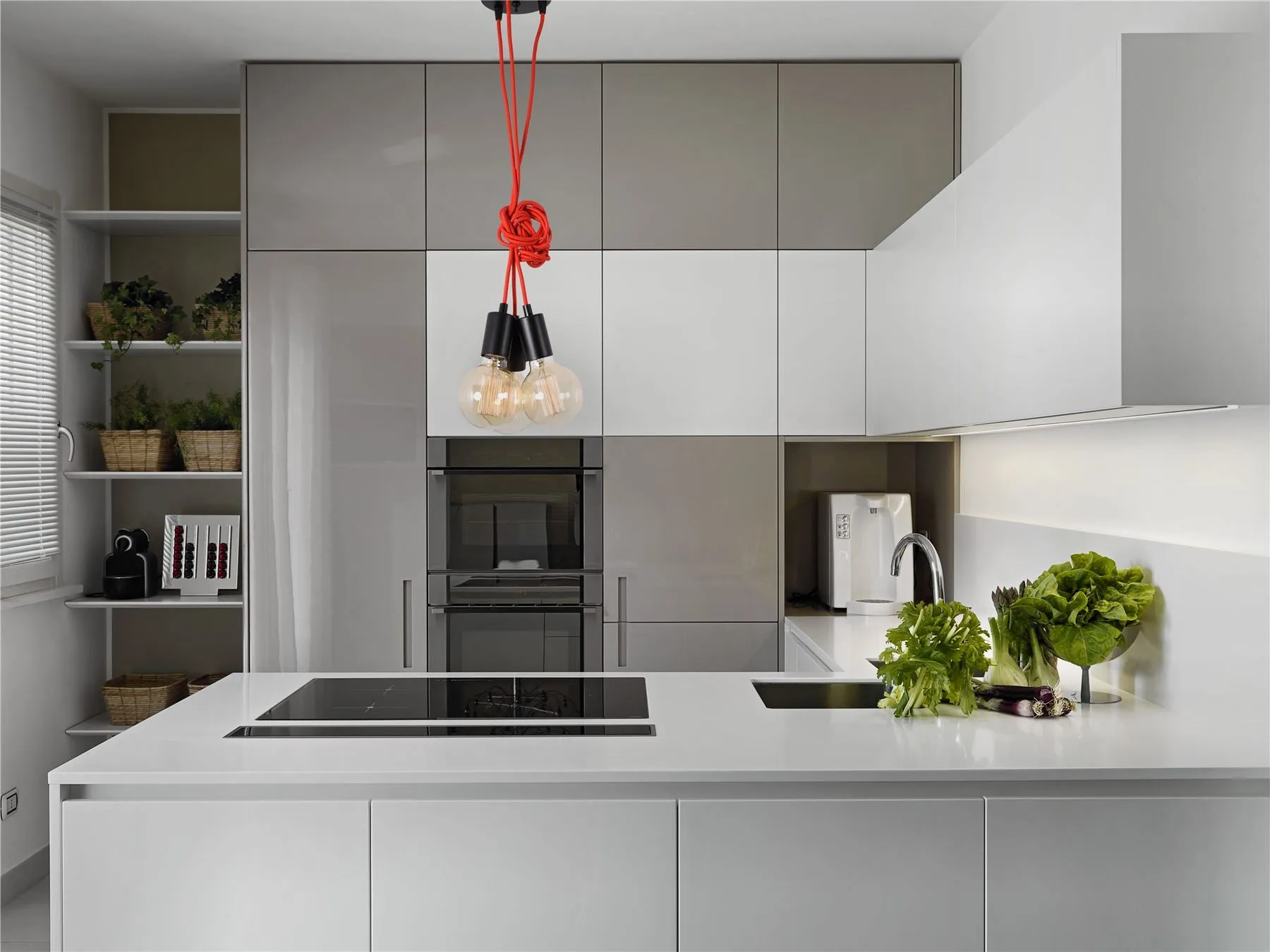 Spider Pendant Light - Multi-Bulb Cluster