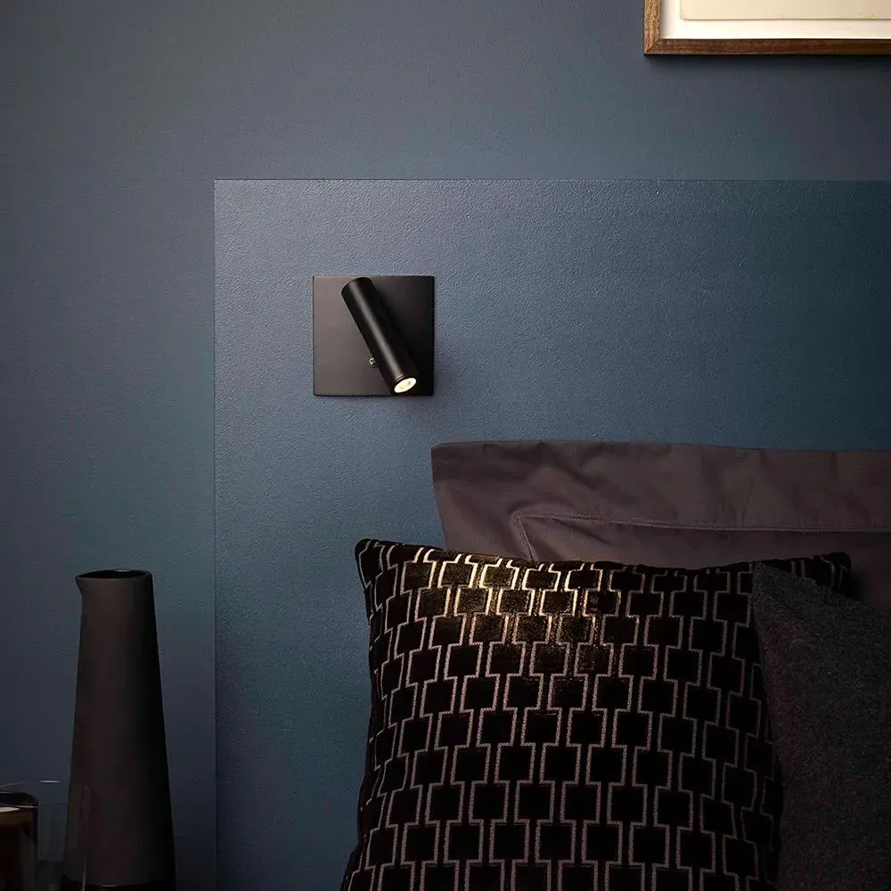 Square Wall Spotlight with LED - Black, Metal