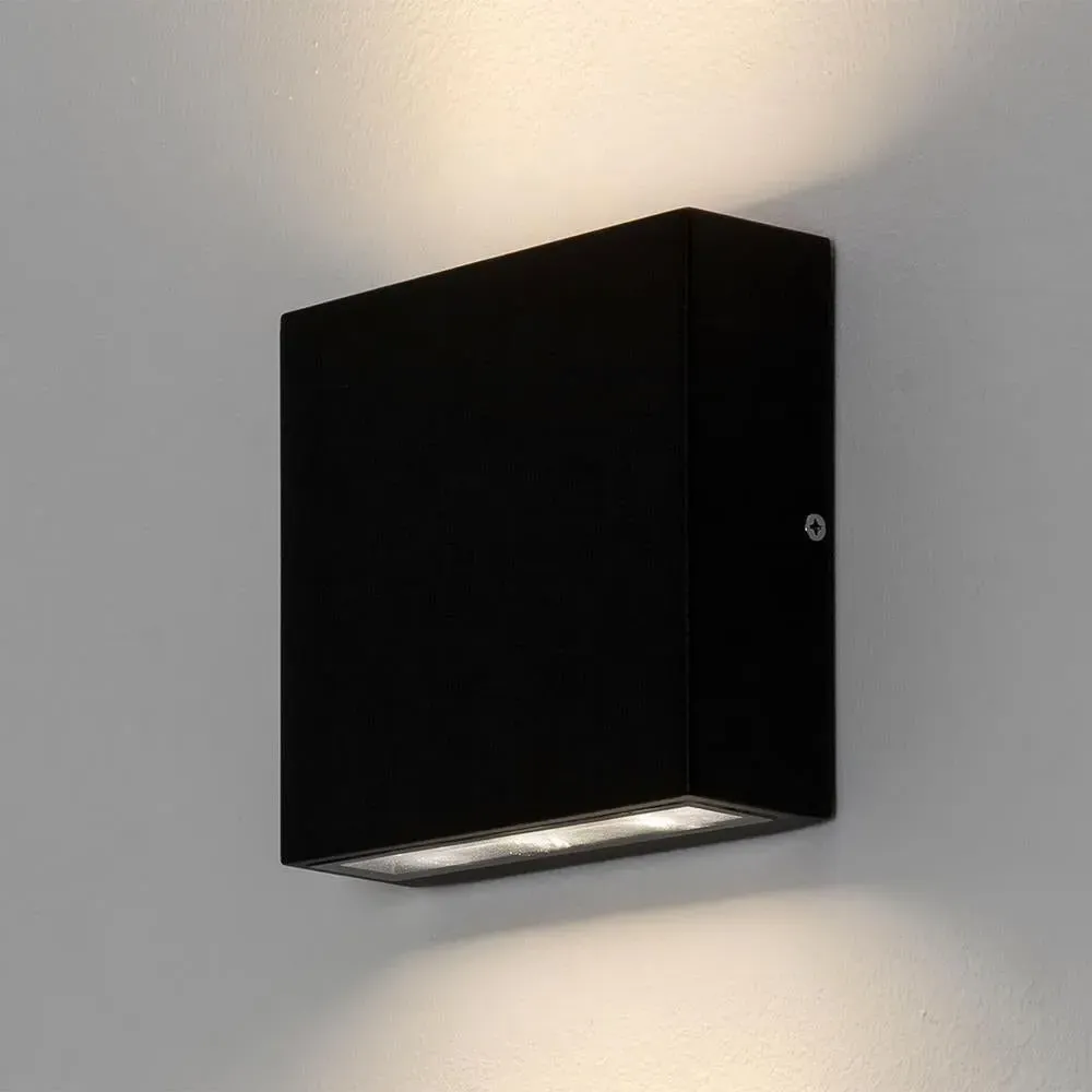 Twin Wall Light with IP54 Rating - Black image