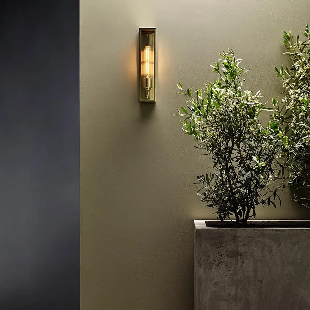 Wall Light with Clear Glass - Black, Metal