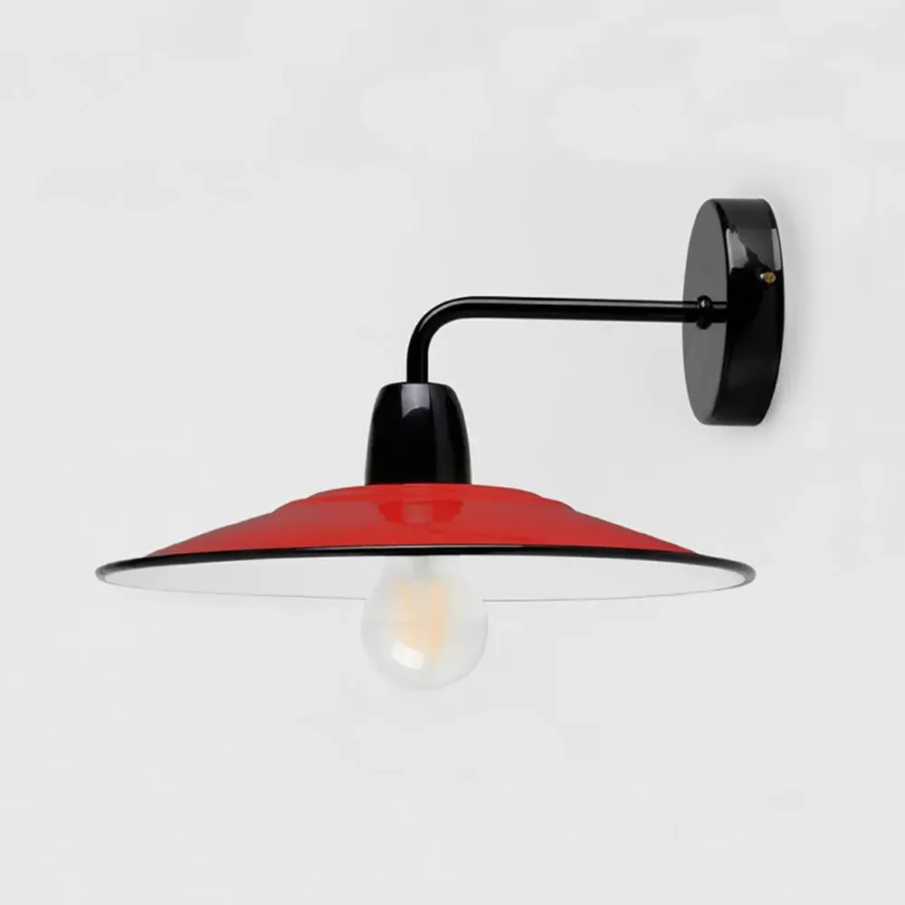 Wall Light with Enamel Finish - White, Metal