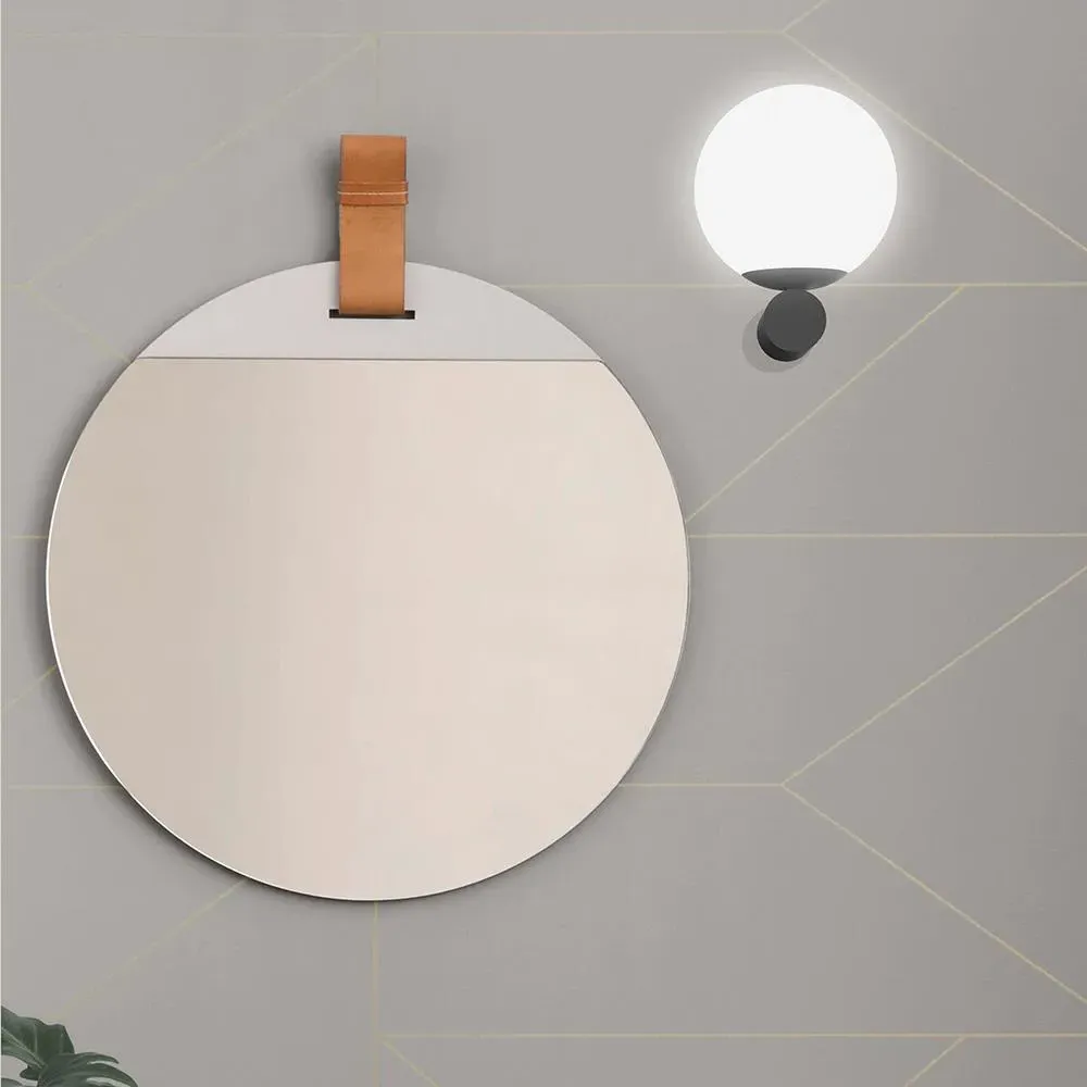 Wall Light with Frosted Glass - Black, Metal