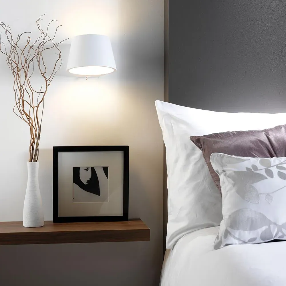 Wall Light with Toggle Switch - White, Plaster