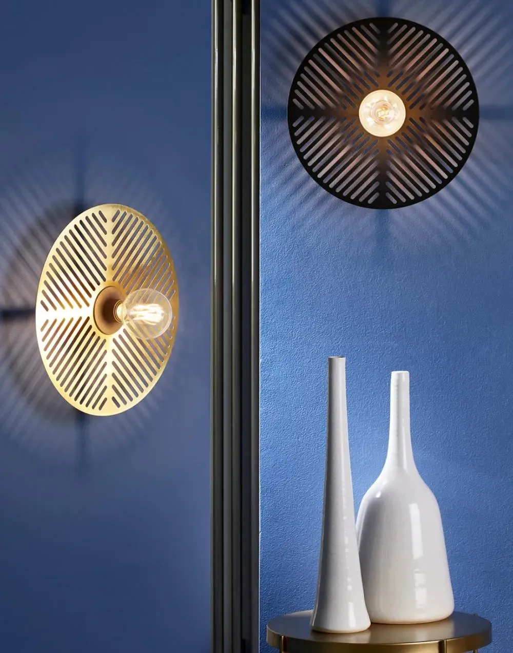 Waterlily Wall Light - Brass, Metal