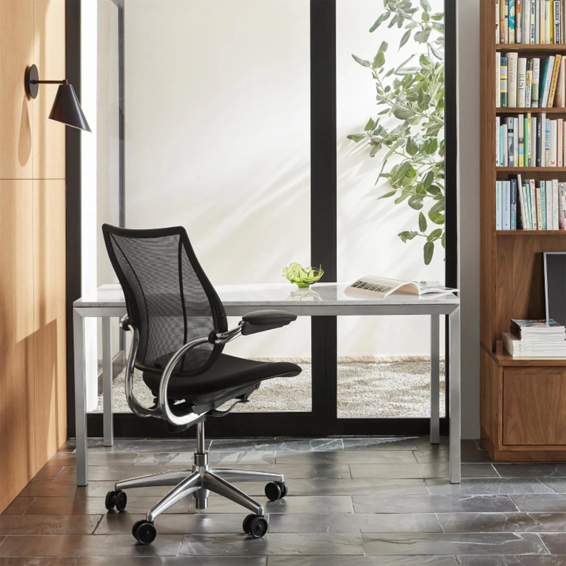 Task Chair with Mesh Back - Silver, Mesh