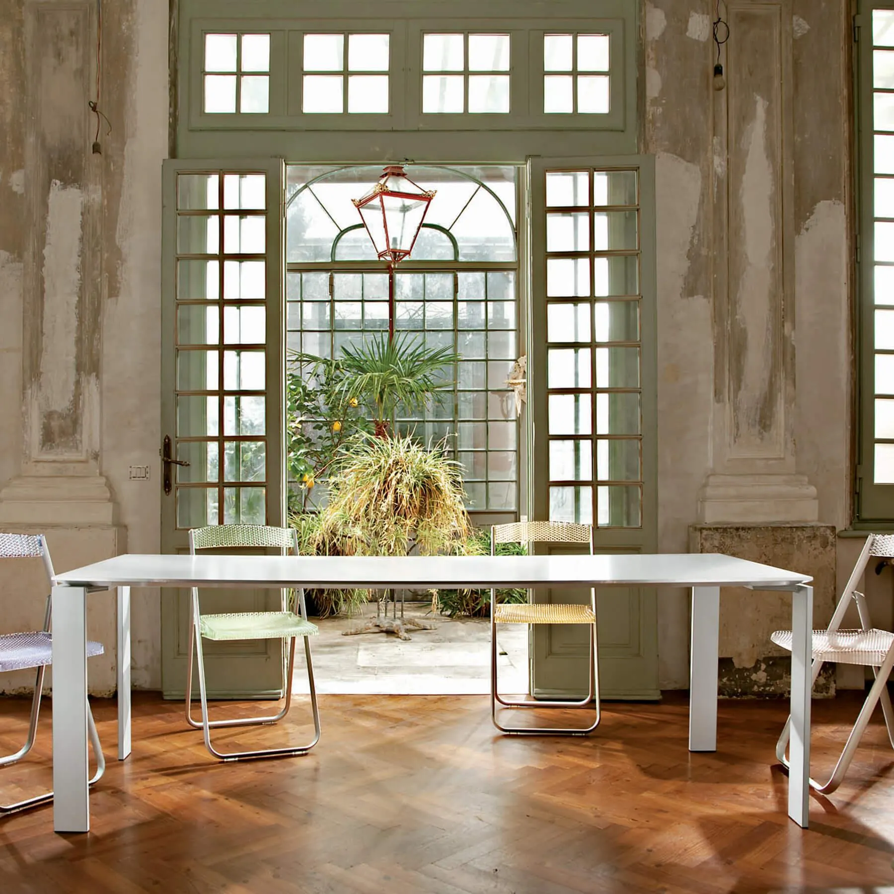 Four Rectangular Table - White, Black