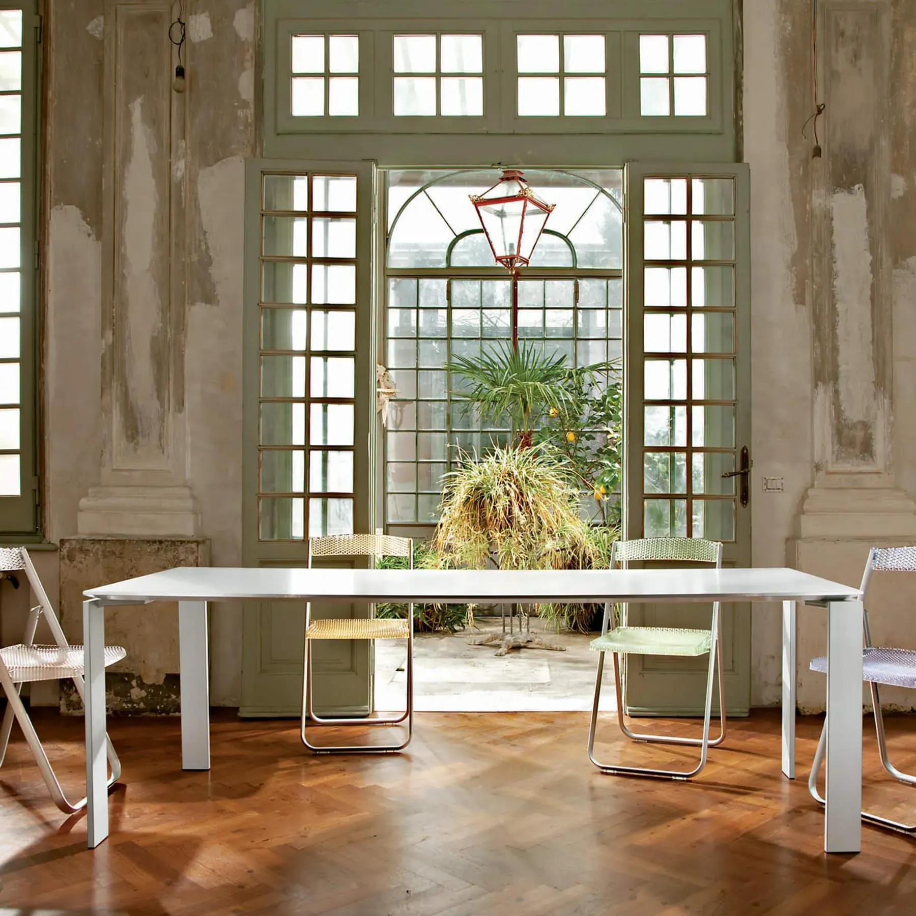 Four Rectangular Table - White, Black