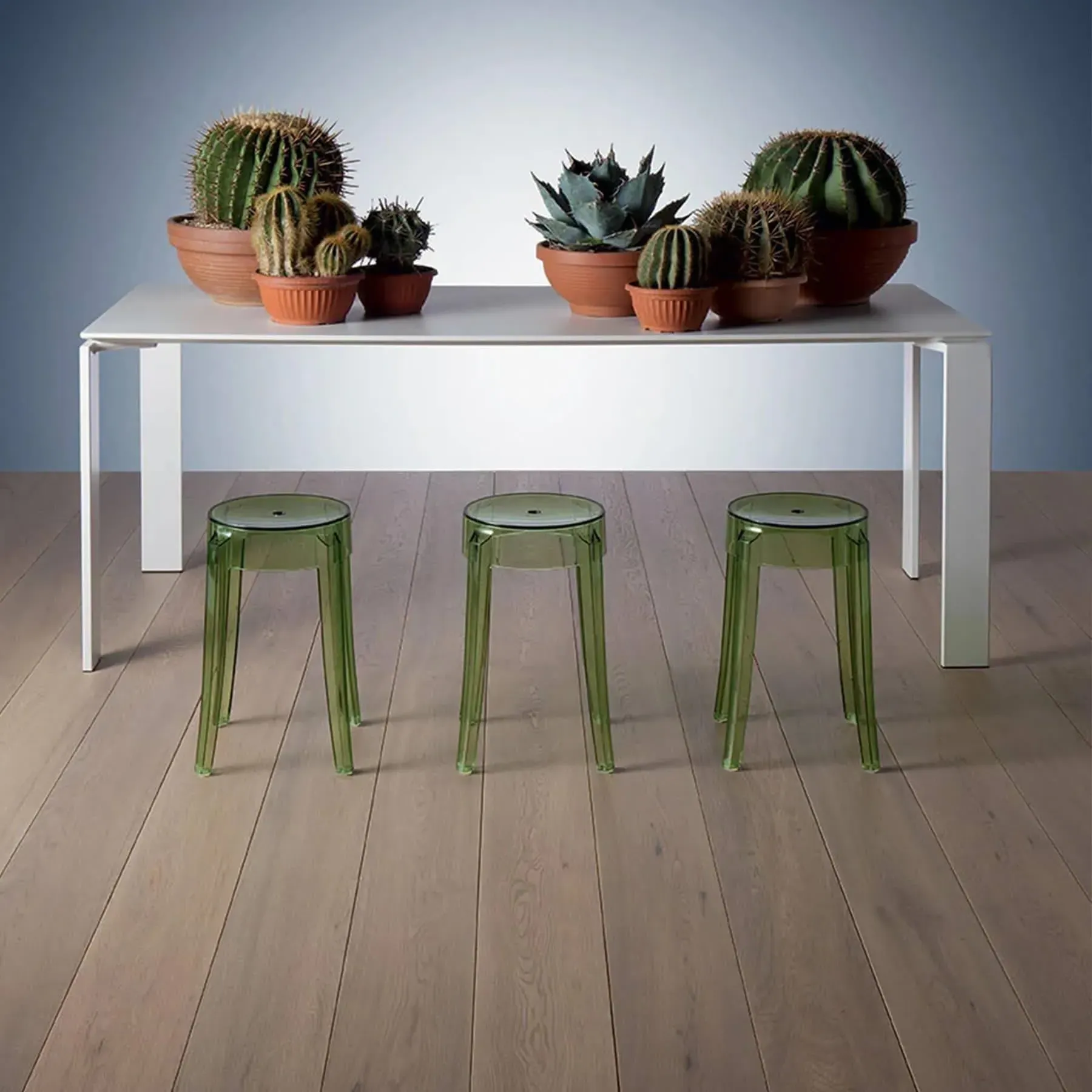 Ghost Stool with Curved Legs - Black, Polycarbonate