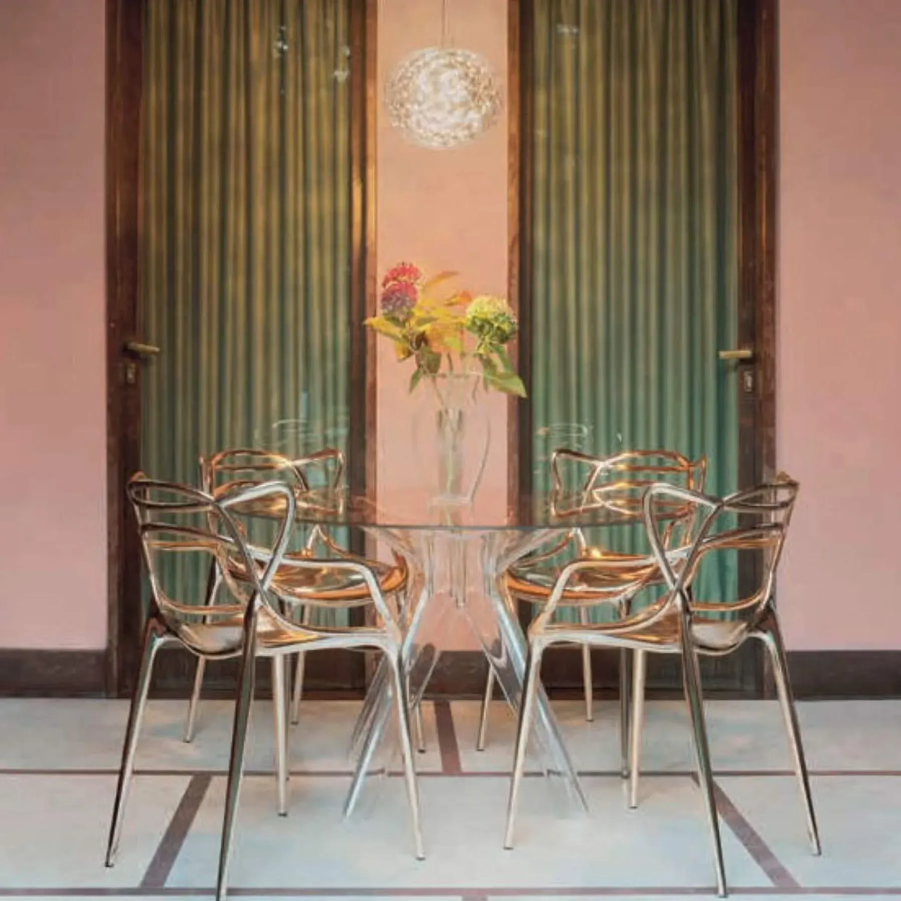 Masters Chair with Metallic Finish - Gold