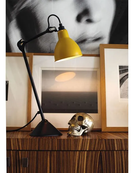 205 Round Table Lamp - Black