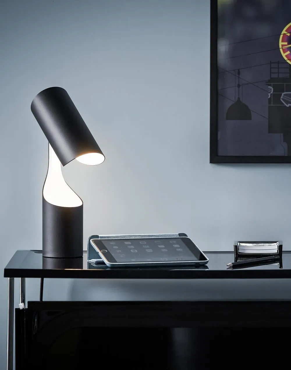 Cylinder Table Lamp with Split Design - Black