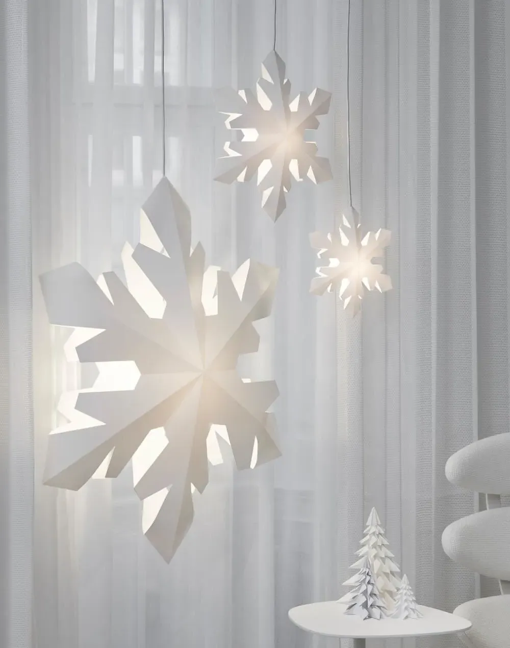 Extra Large Snowflake Pendant Light - 75cm