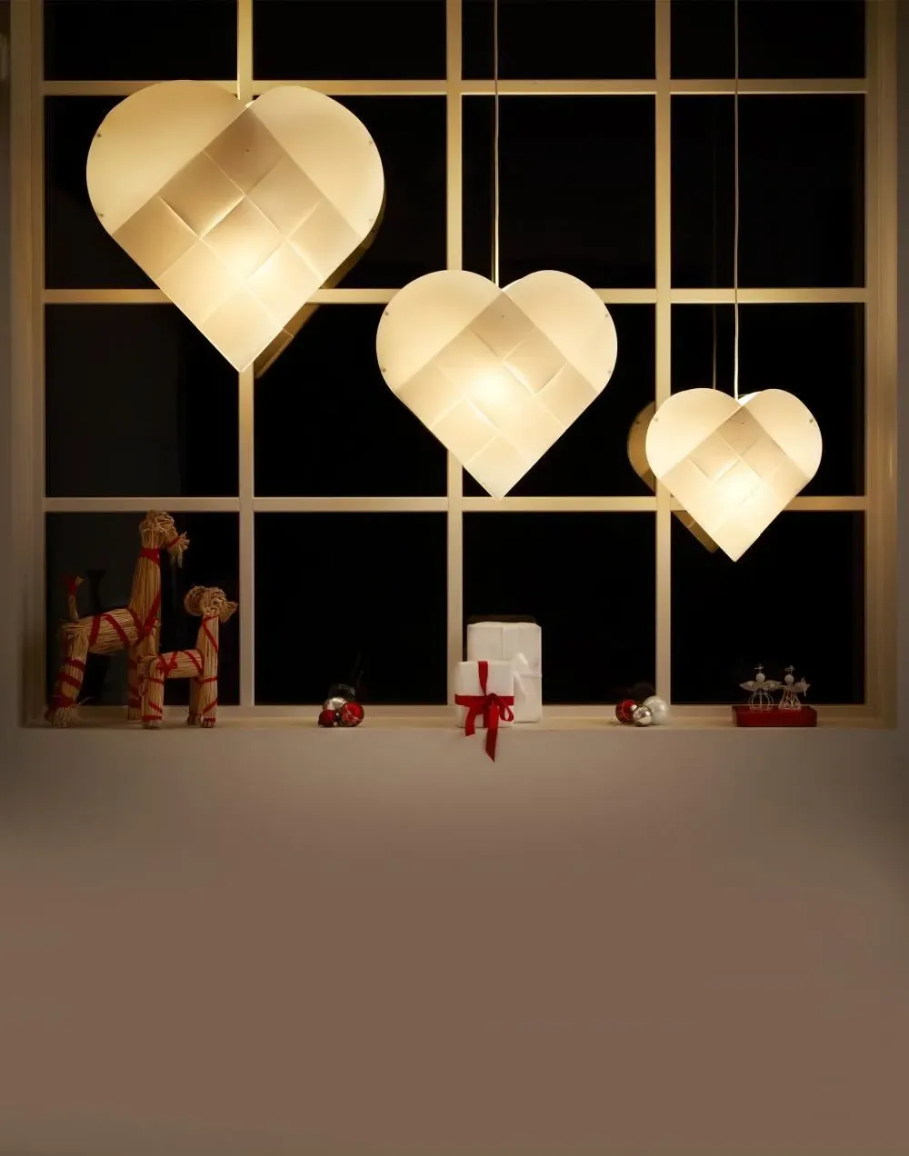 Extra Small Heart Pendant Light - Plastic