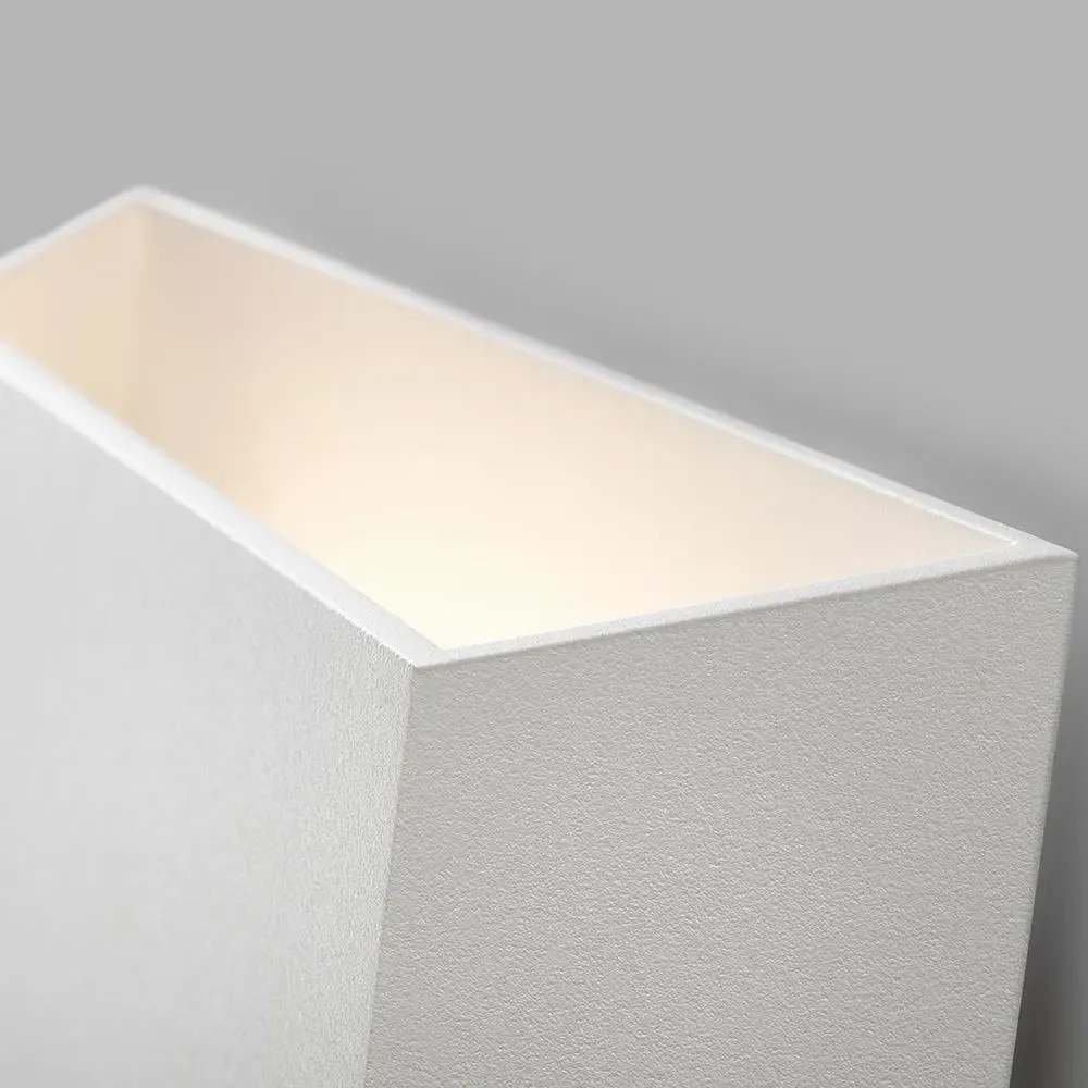 Small Outdoor Wall Light - Black, Metal