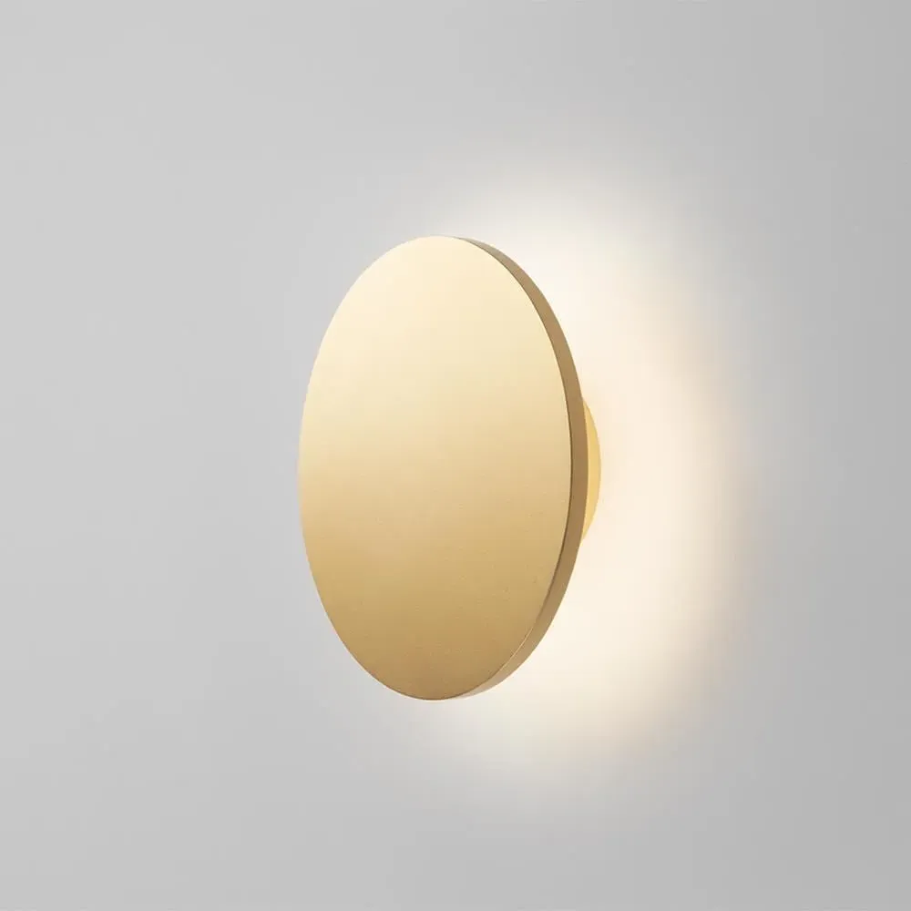 Soho Medium Wall Light - Gold, Aluminium image