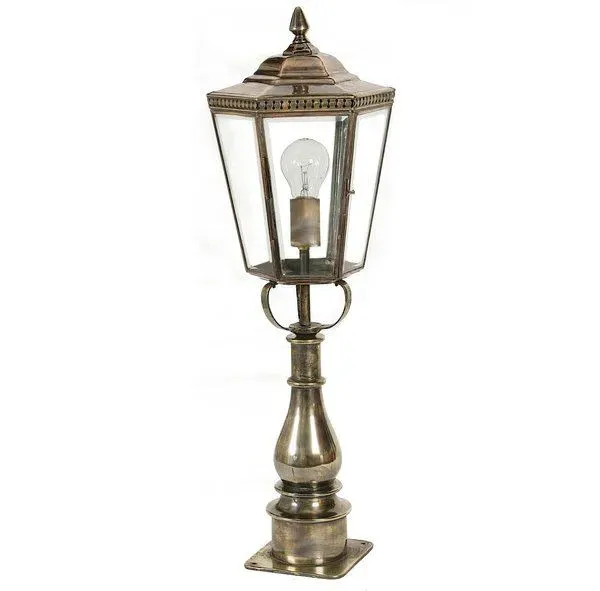 Short Pillar Lamp - Natural Brass