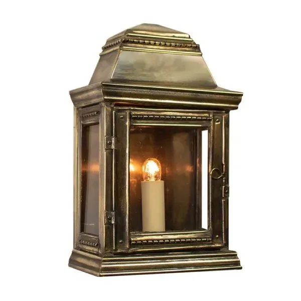 Stable Wall Lamp - Antique Finish