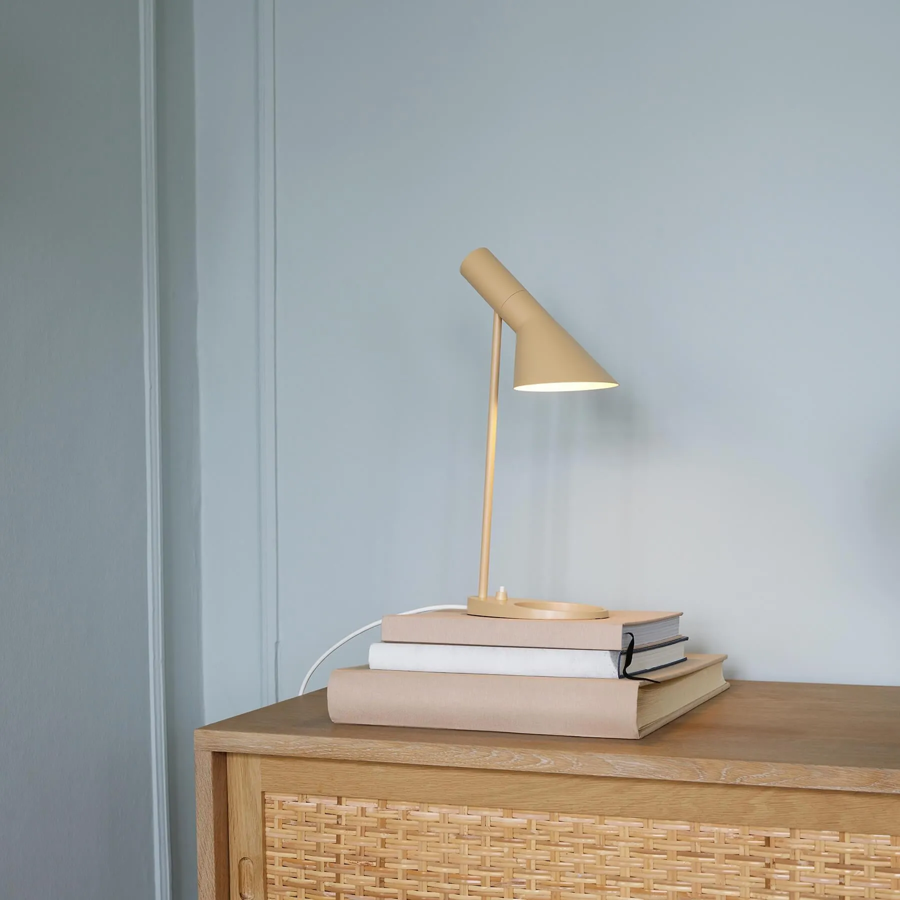 AJ Mini Table Lamp - White