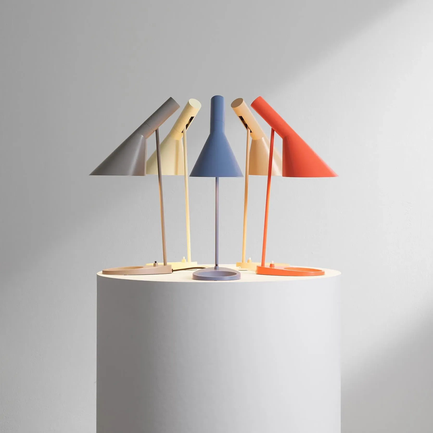 Table Lamp Adjustable Shade - Steel