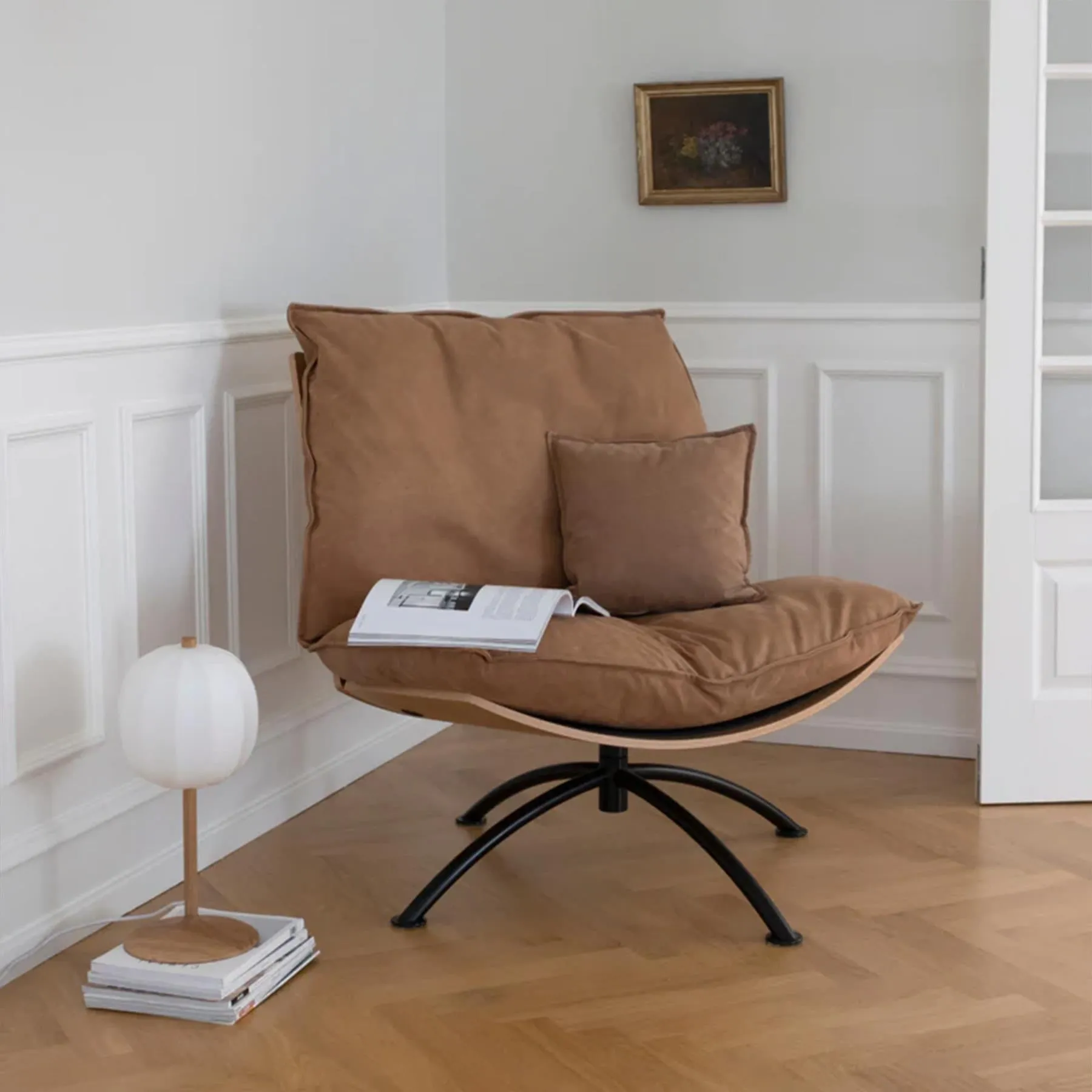 Primetime Swivel Armchair - Cognac, Leather