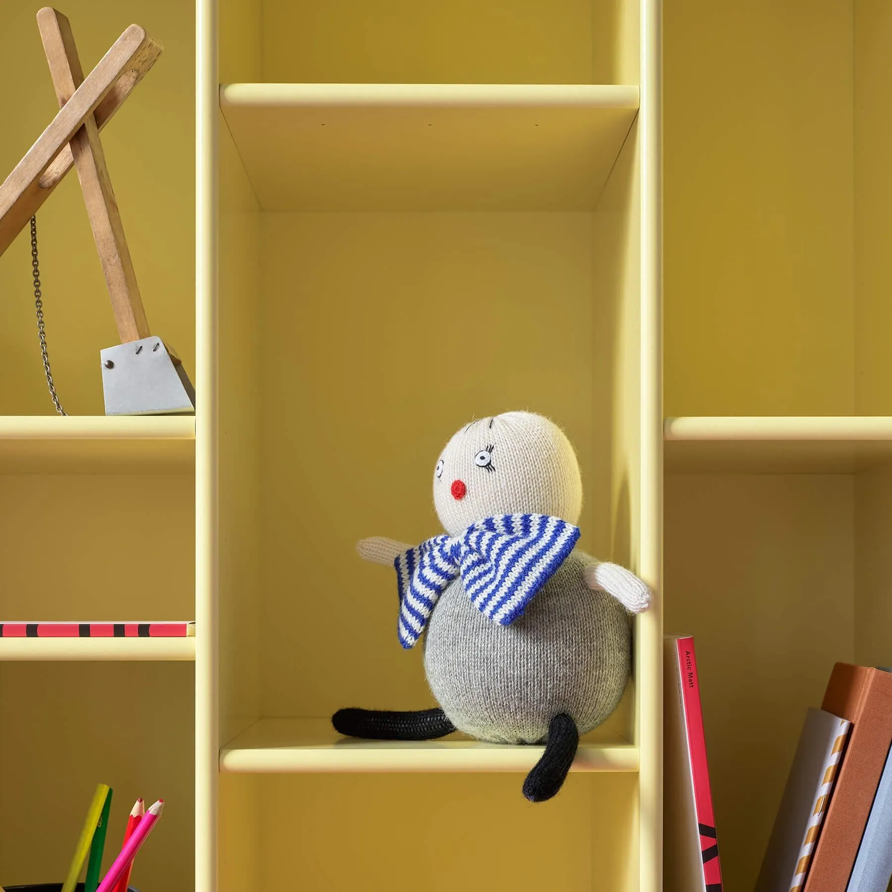 Modular Shelving Unit with Plinth - White