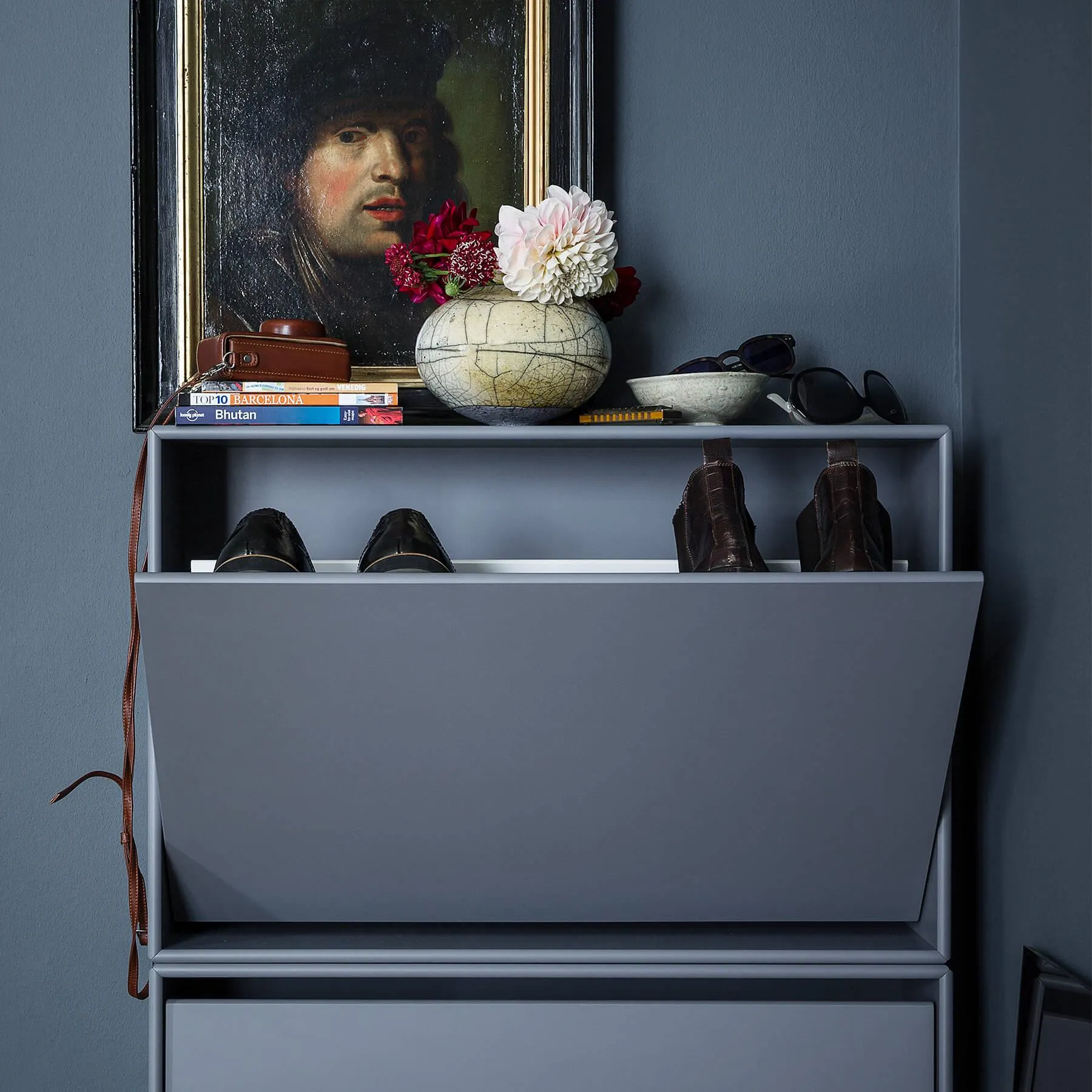 Shoe Cabinet with Flip Drawer - Graphic