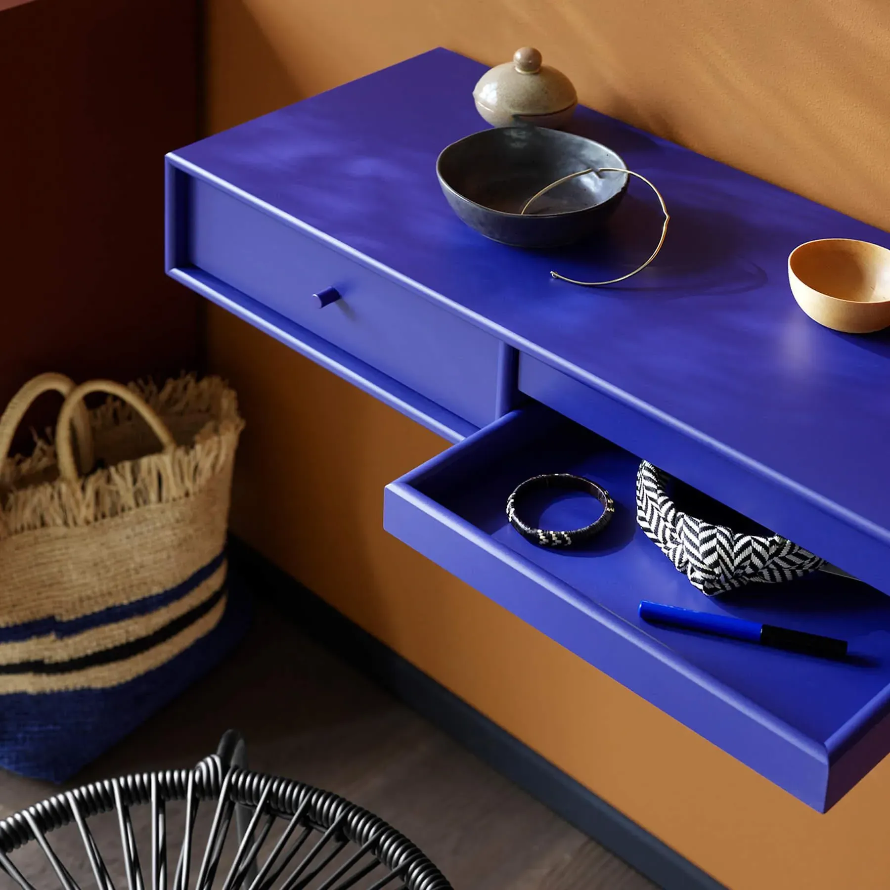 Wall-Mounted Dressing Table with Storage - Black