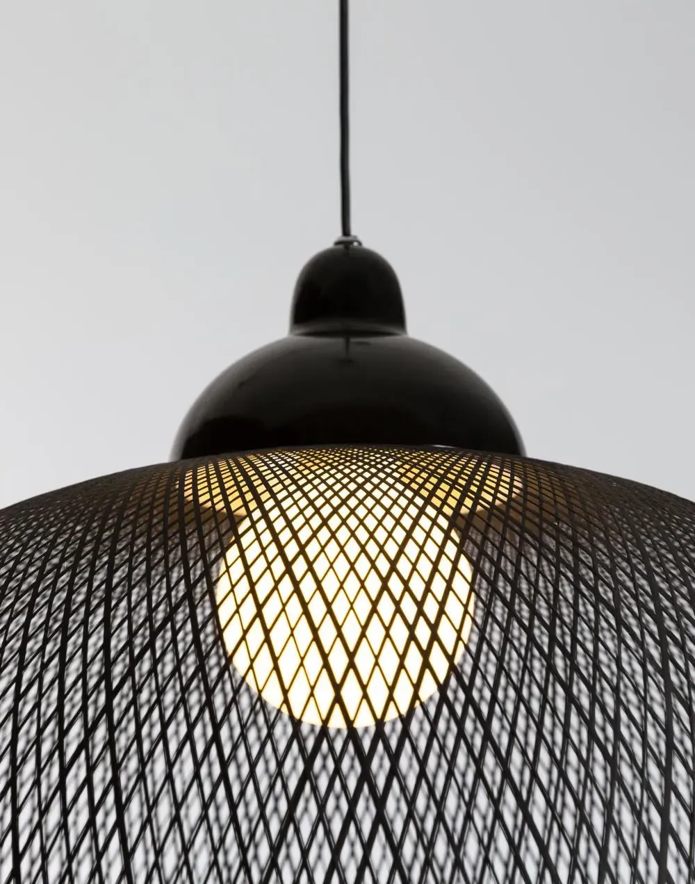 Small Pendant Light with Reflector - Black, Resin