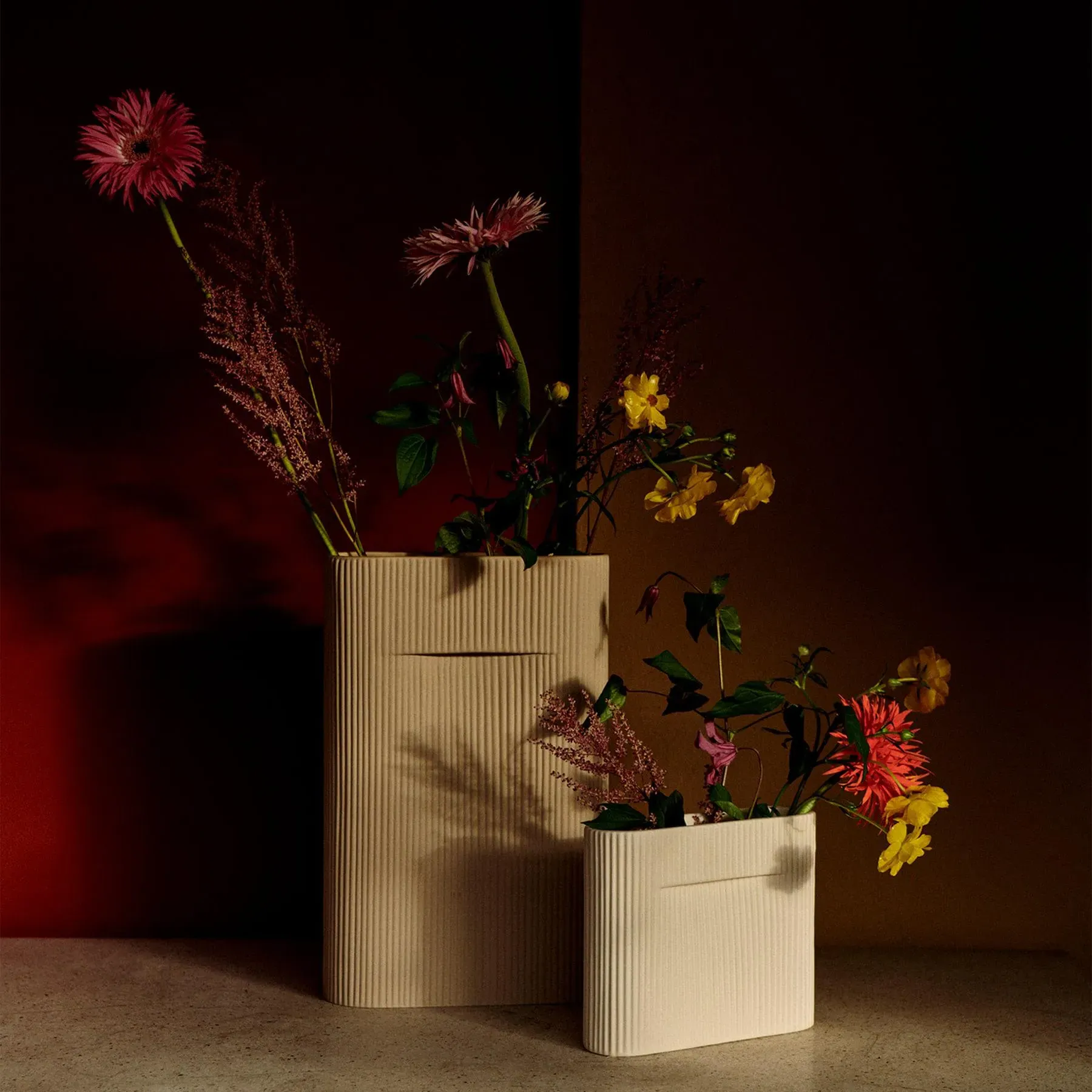 Large Ridge Vase with Handle - Off White