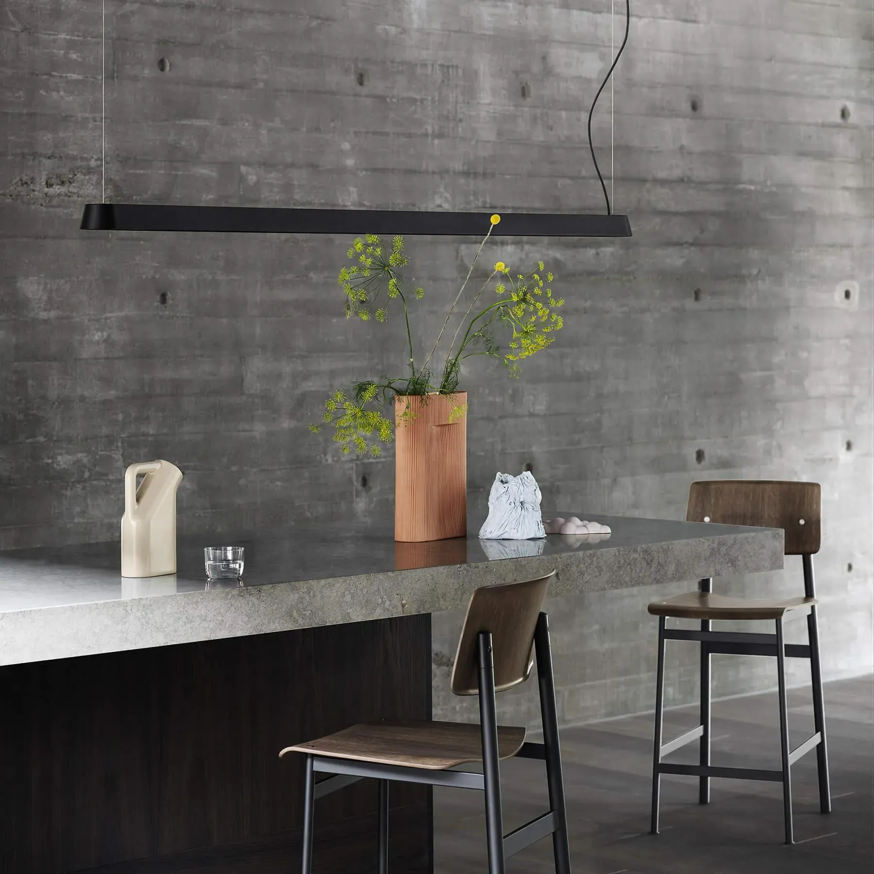 Linear Pendant Light - Black