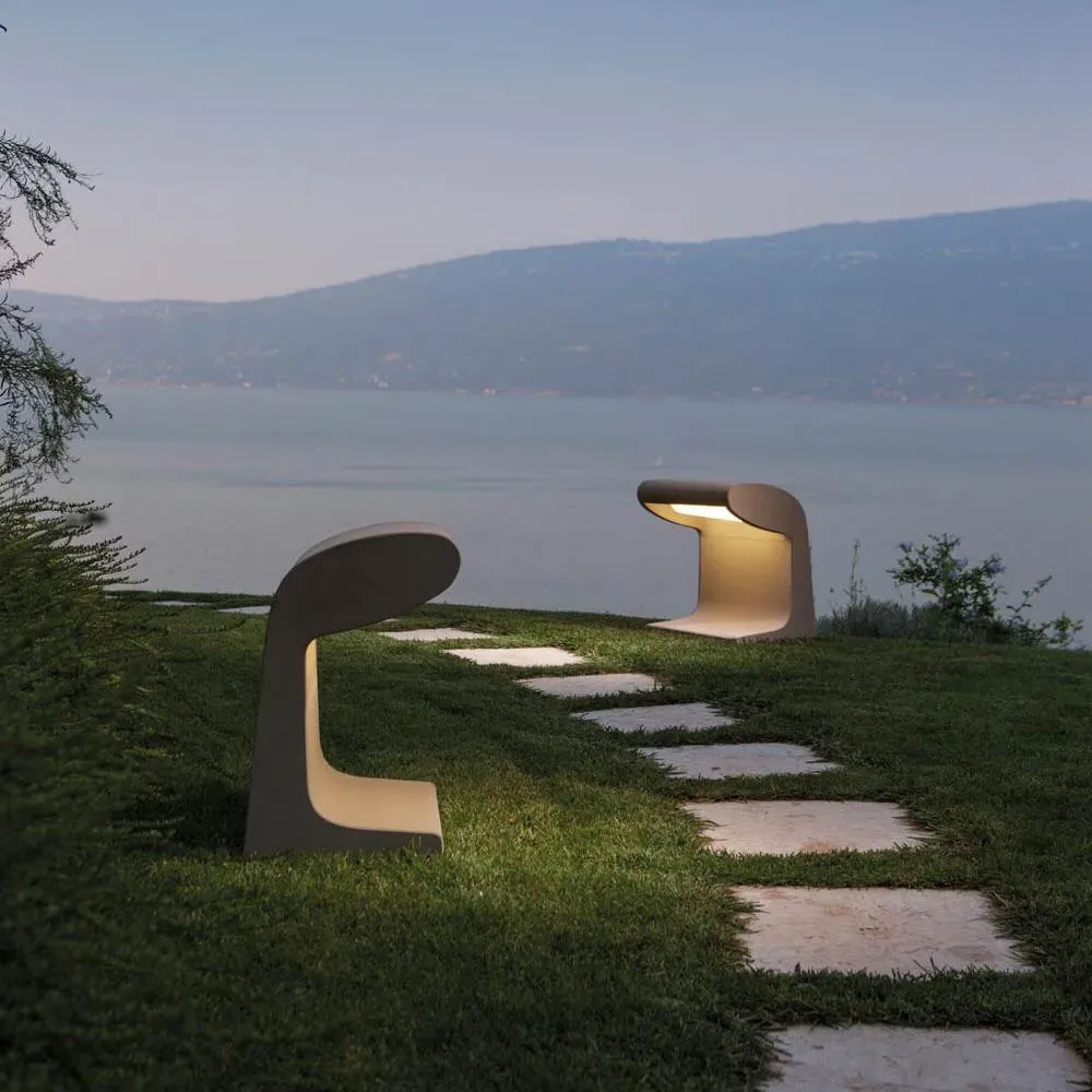 Borne Beton Grande Floor Lamp - Concrete