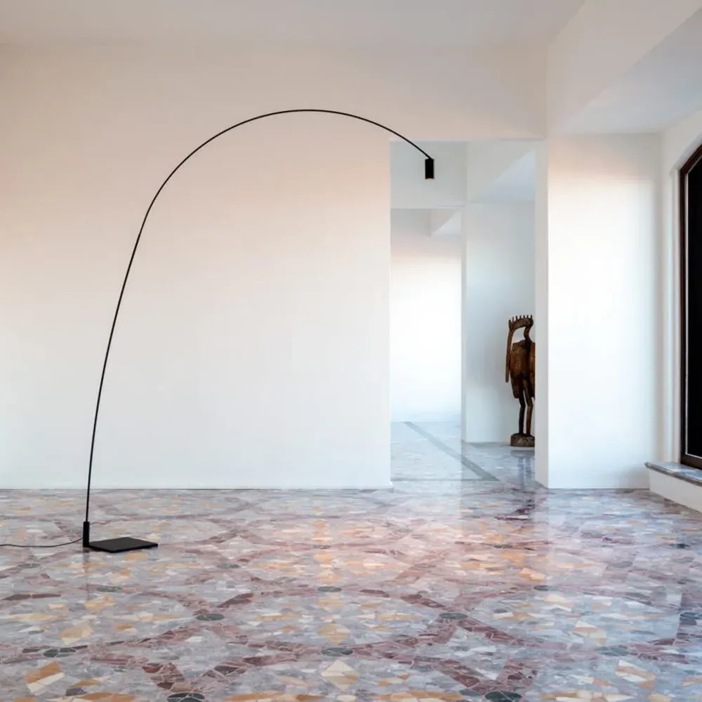 Fox Floor Lamp with Adjustable Head - Metal