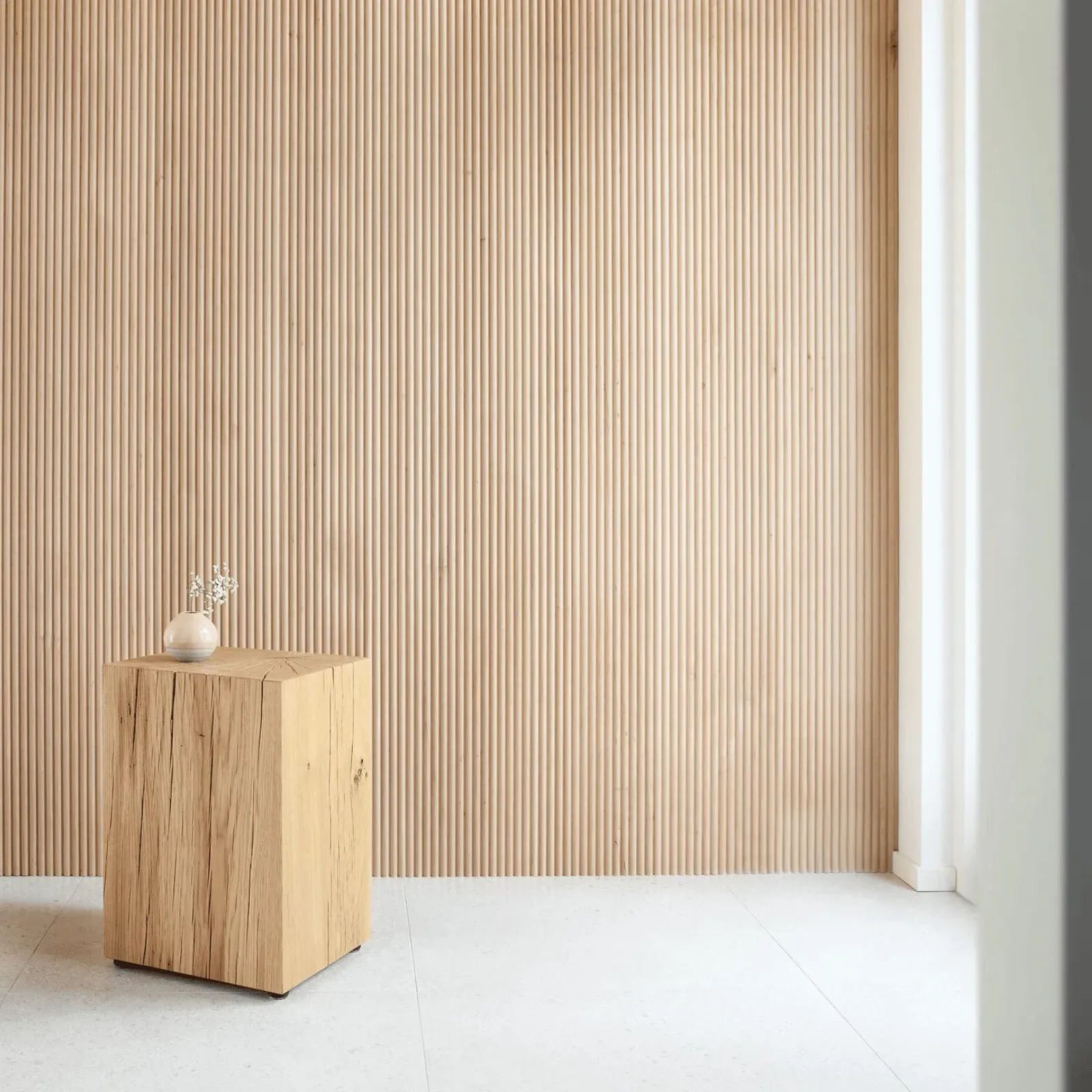 Arte Biennale Stool - Natural, Oak Wood