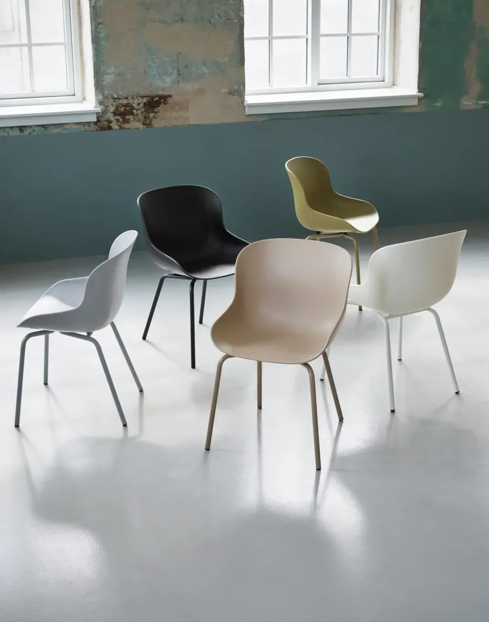 Dining Chair with Organic Curves - Olive