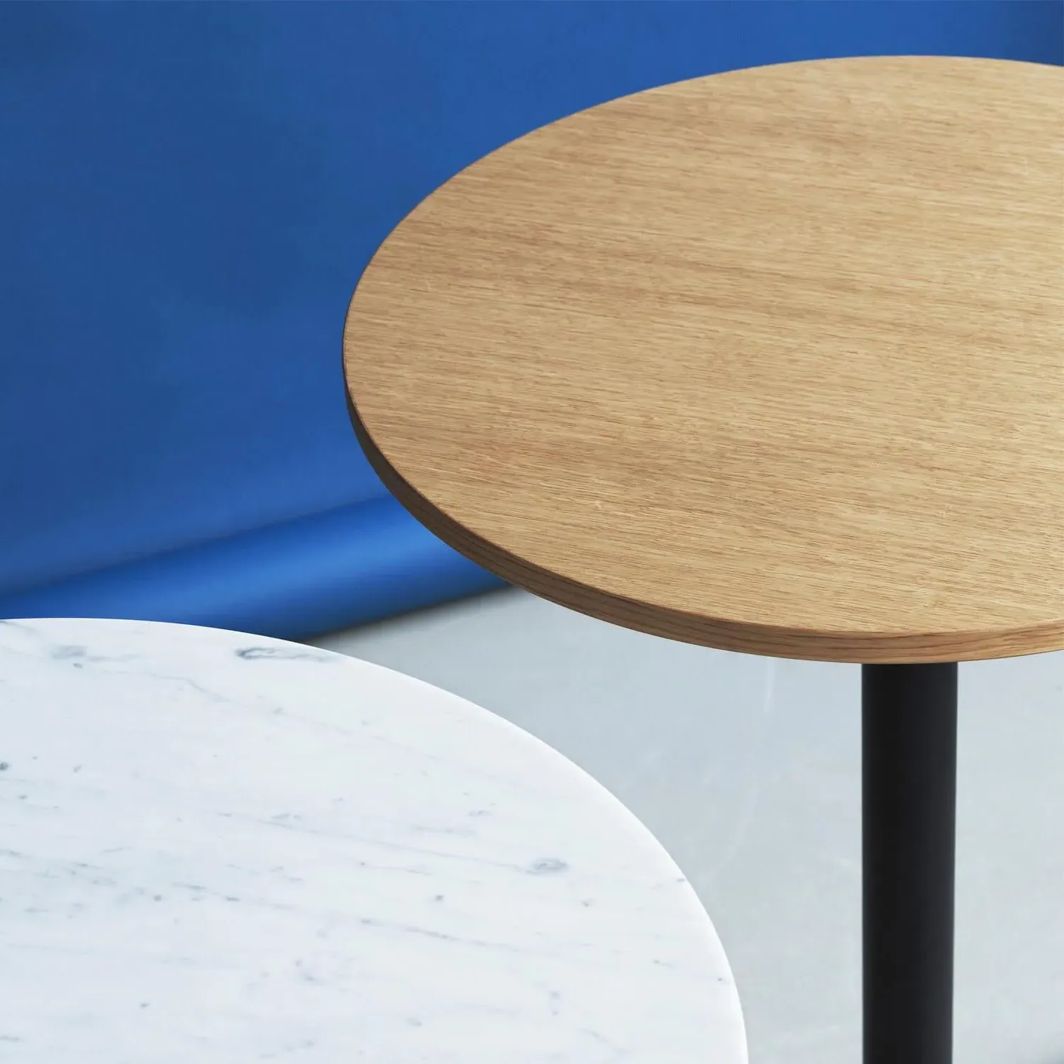 Square Dining Table 3L - Black, Oak