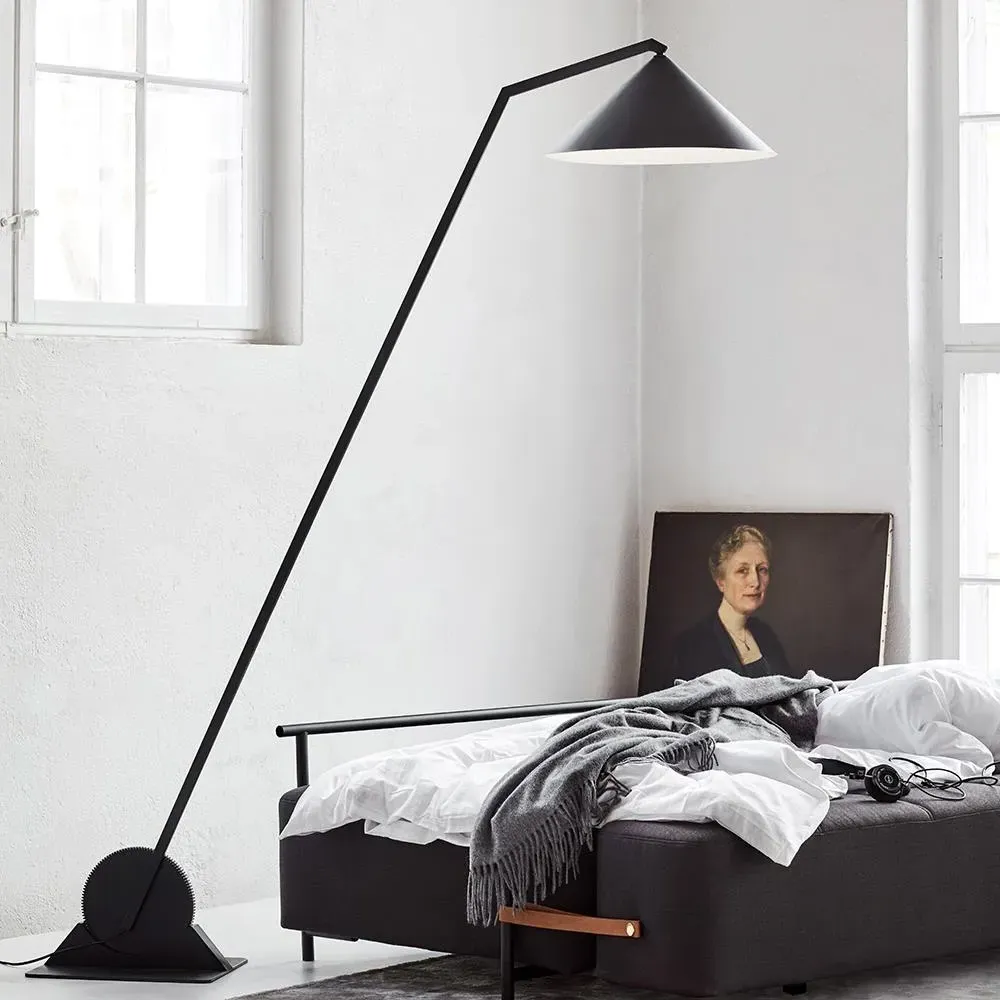 Adjustable Floor Lamp with Gear Base - Steel
