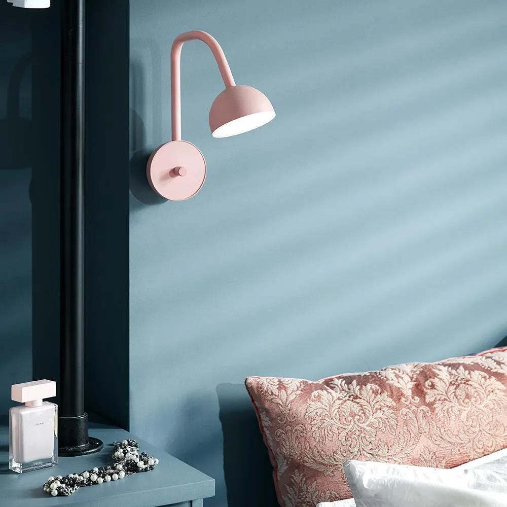 Adjustable Wall Light with Dimmer - White