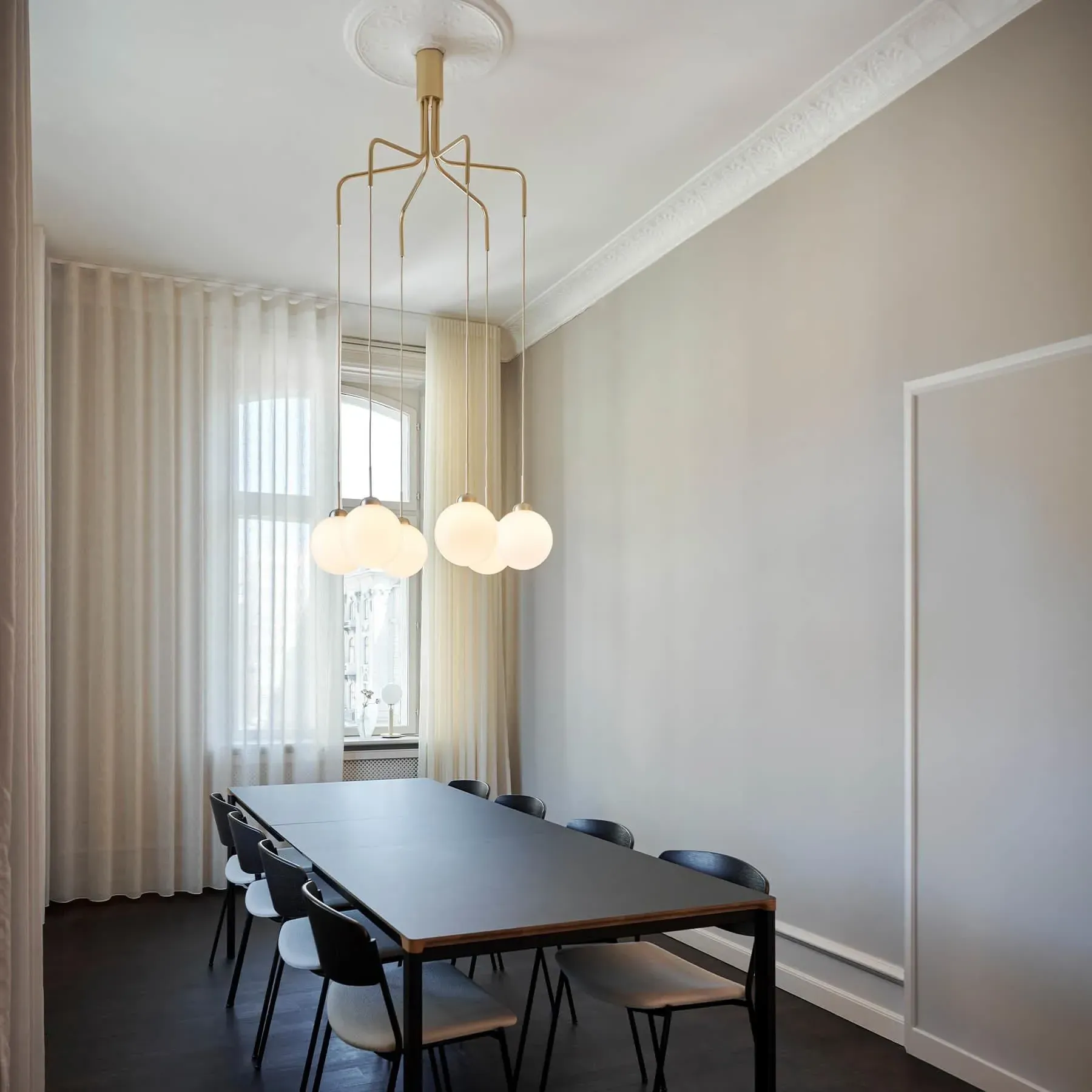 6-Globe Cluster Pendant Light - Brass, Glass