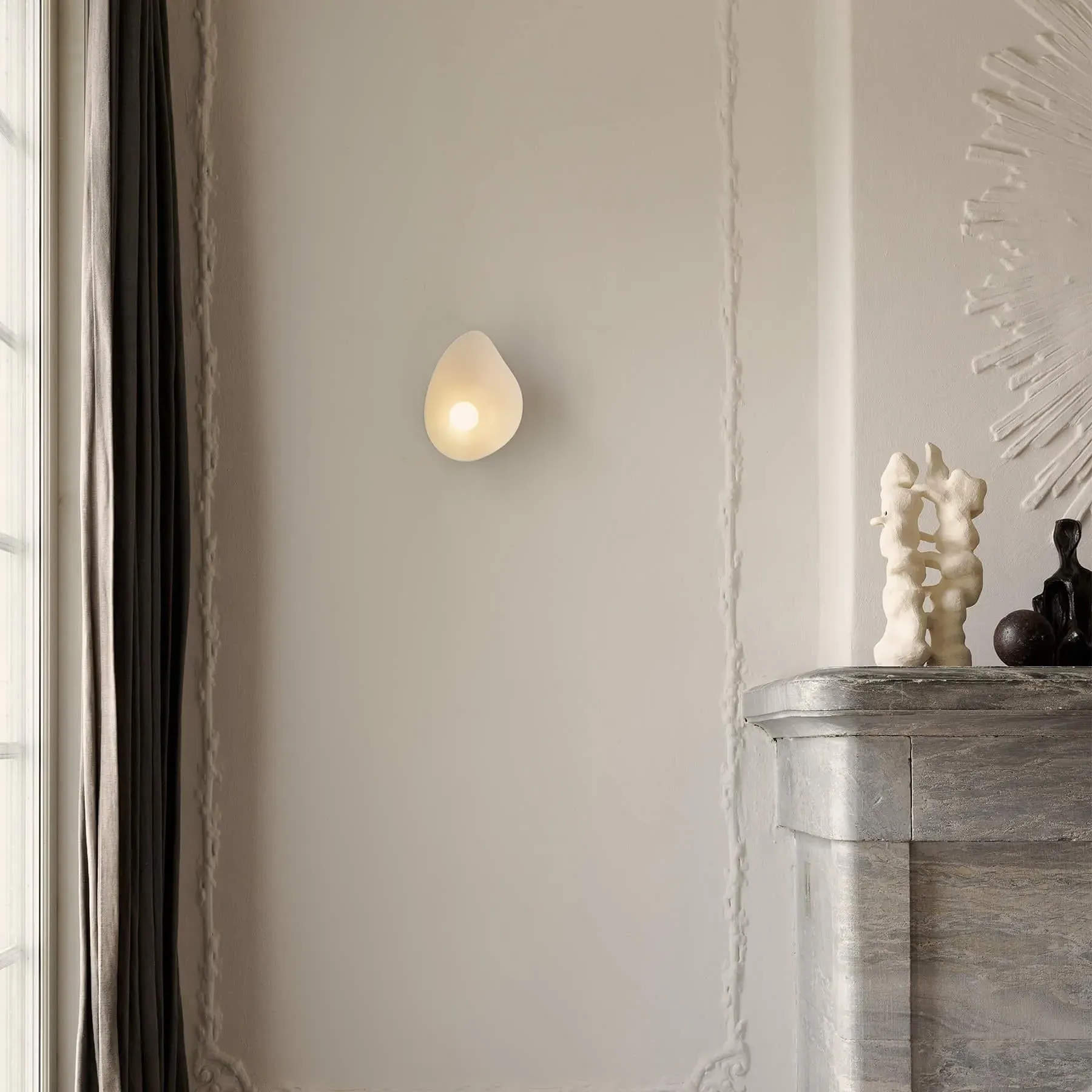 Florii 1 Wall Light - Metal Construction