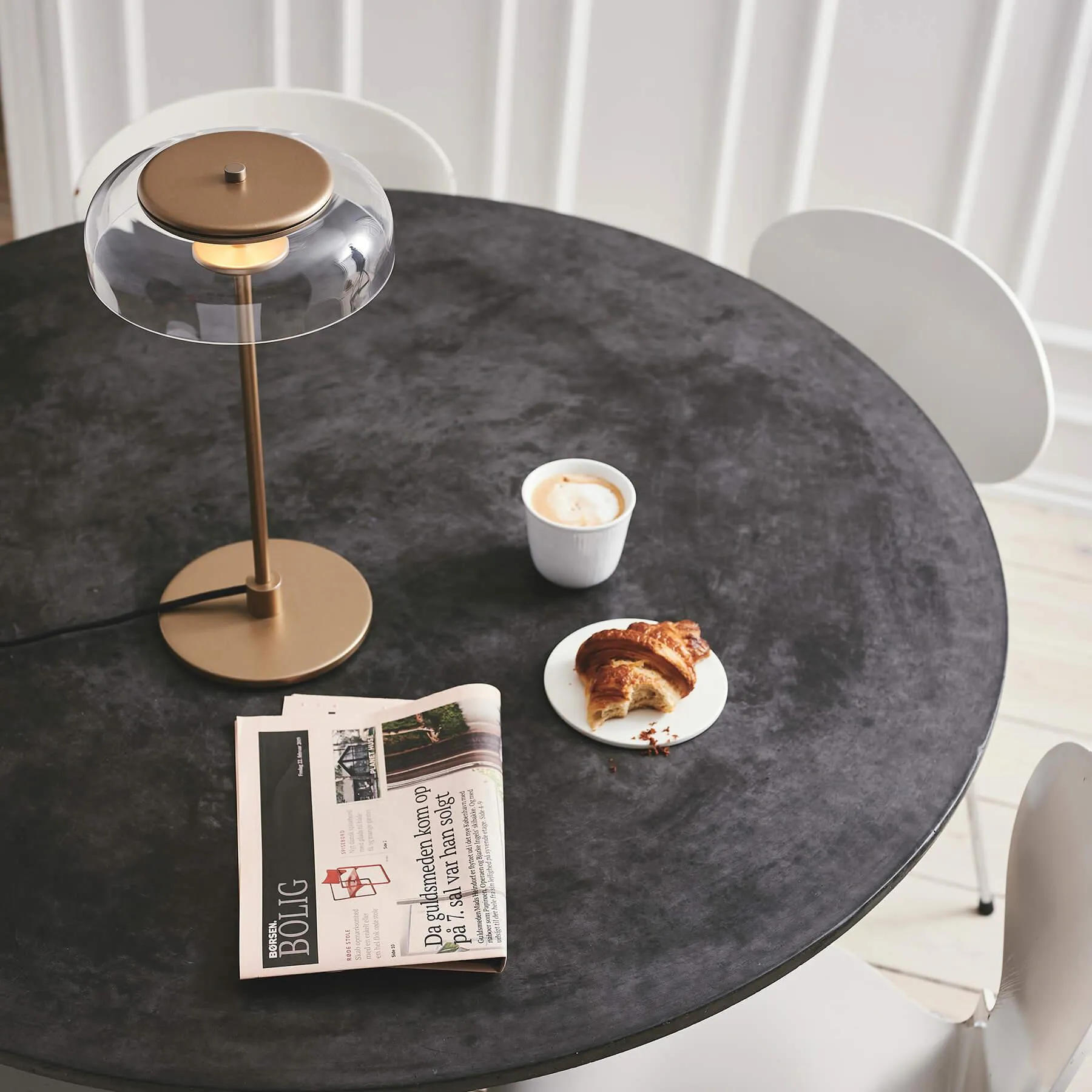 Small Table Lamp with LED - Gold, Glass