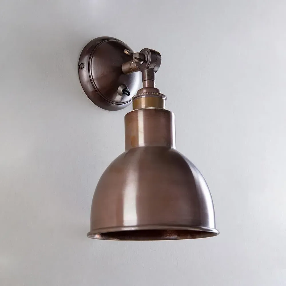 Churchill Wall Light Short Arm - Antique Brass