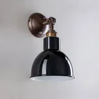 Churchill Wall Light Short Arm - Brass, Metal