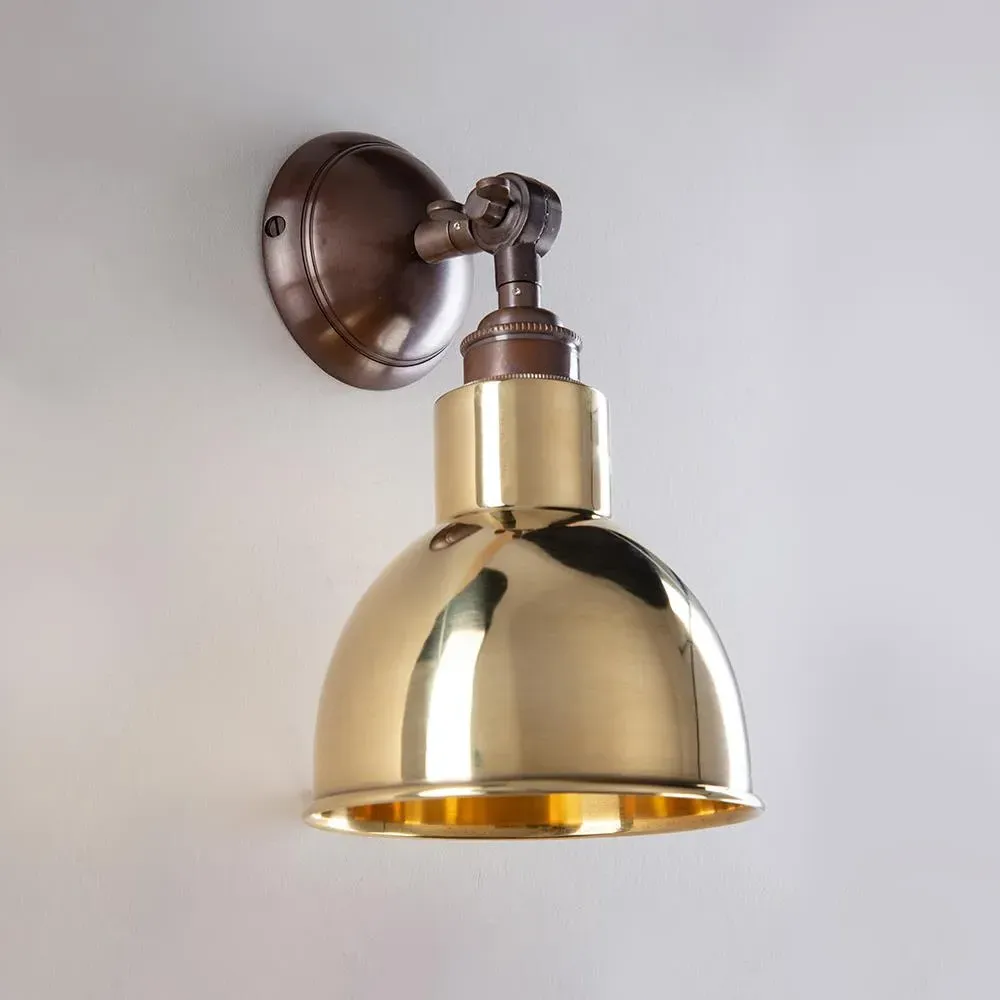 Short Arm Wall Light Unswitched - Brass, Metal image