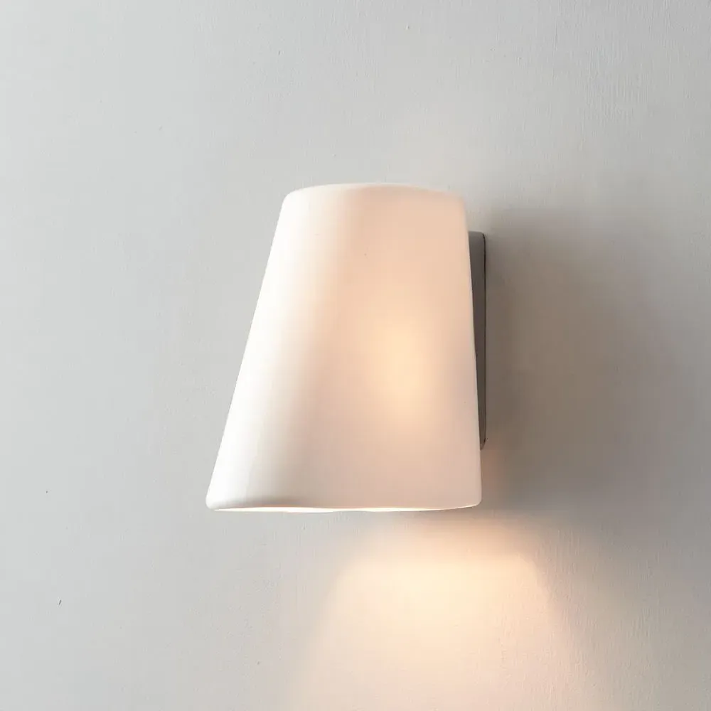 Coach Wall Light - Bone China