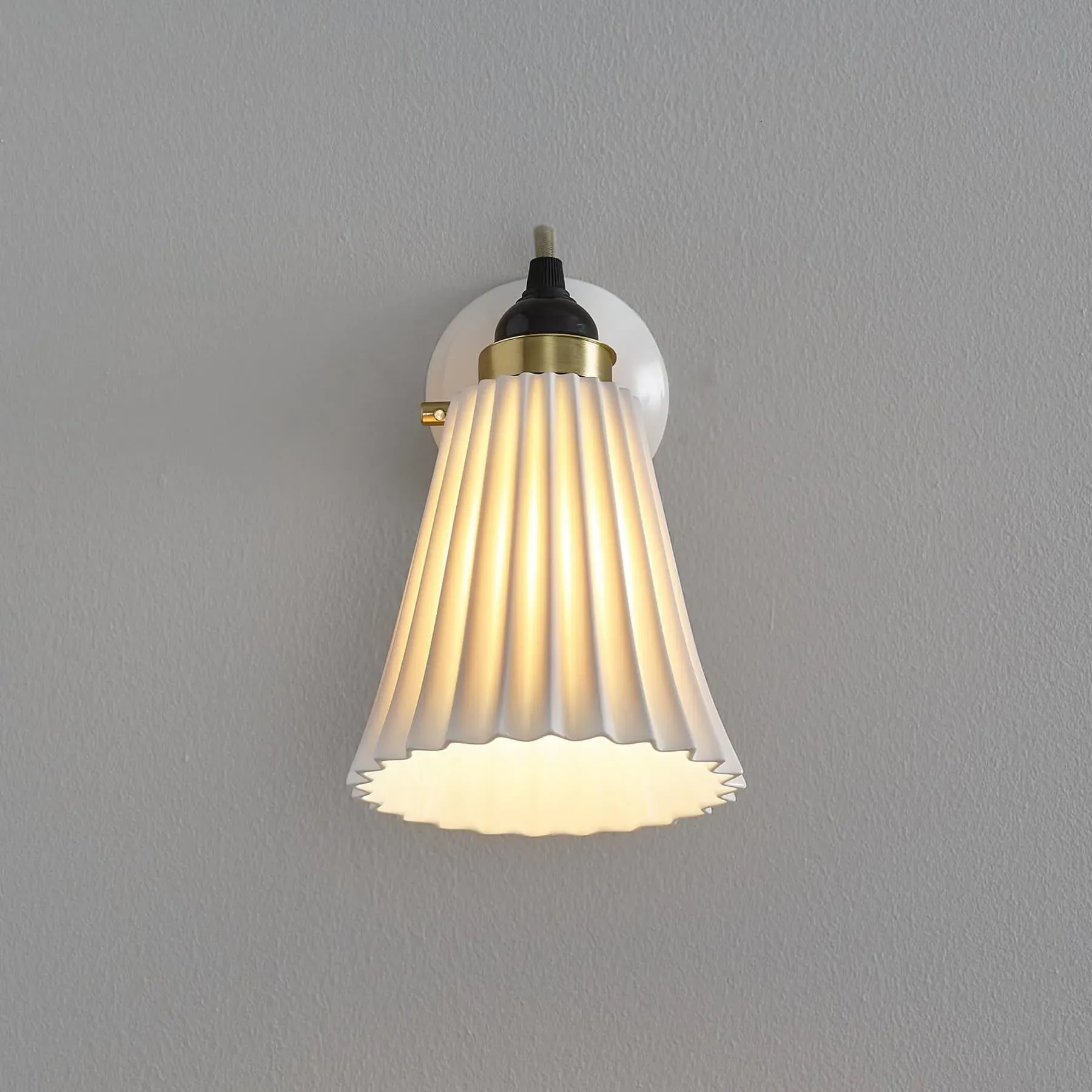 Medium Wall Light Switched - Brass, Bone China
