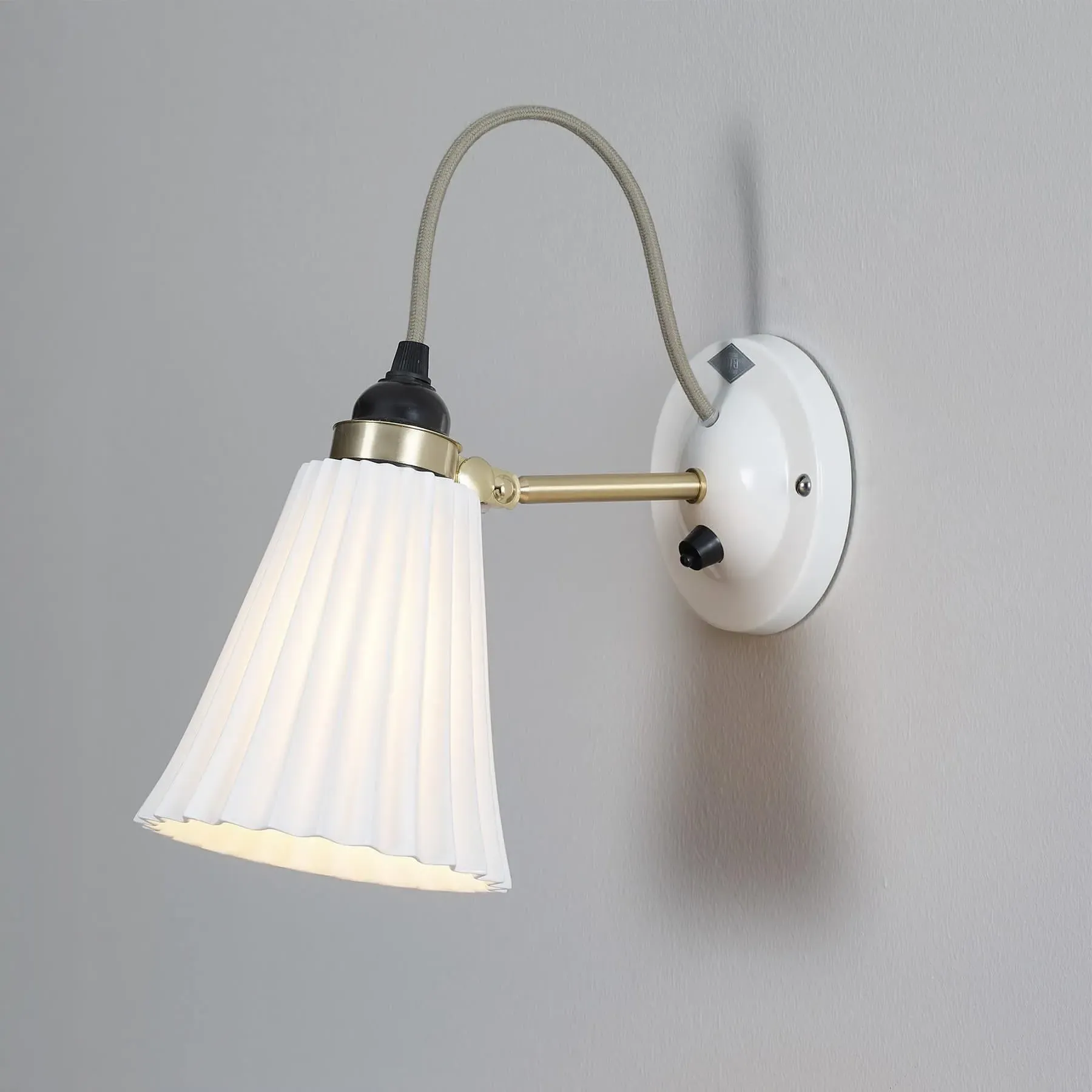 Medium Wall Light Switched - Brass, Bone China
