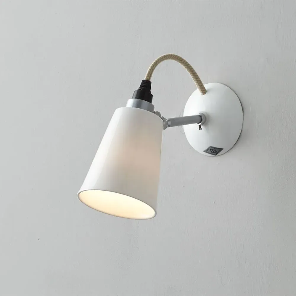 Small Flowerpot Wall Light - Bone China image