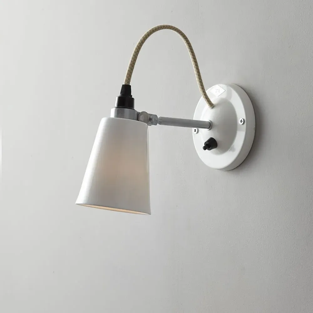 Small Flowerpot Wall Light with Switch - Bone China
